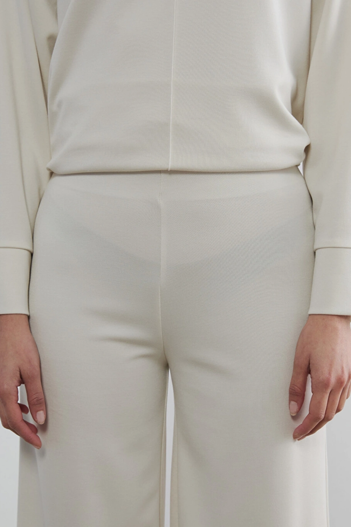 LCW Modest Bej Beli Lastikli Soft Touch Kadın Eşofman Altı
