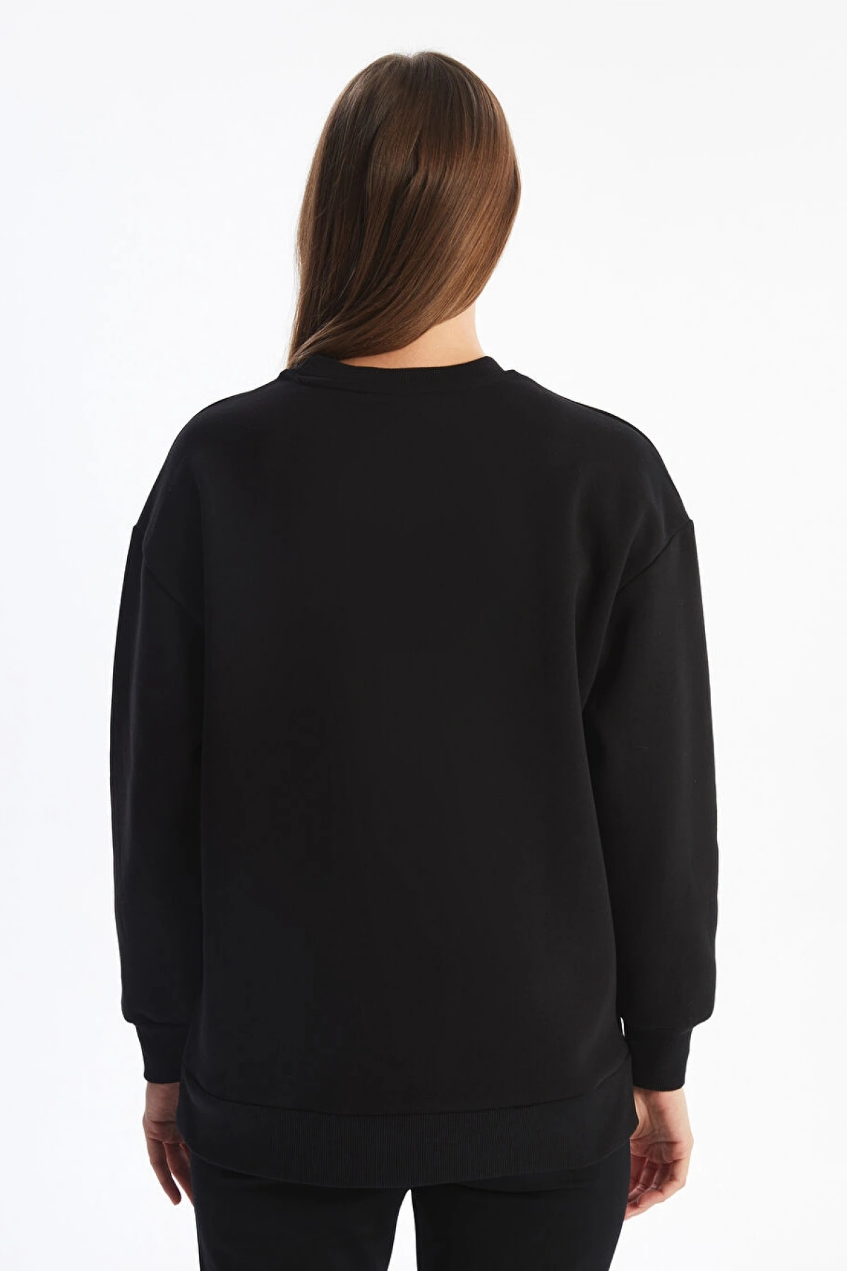 LCW Modest Siyah Bisiklet Yaka Baskılı Kadın Kalın Sweatshirt Tunik