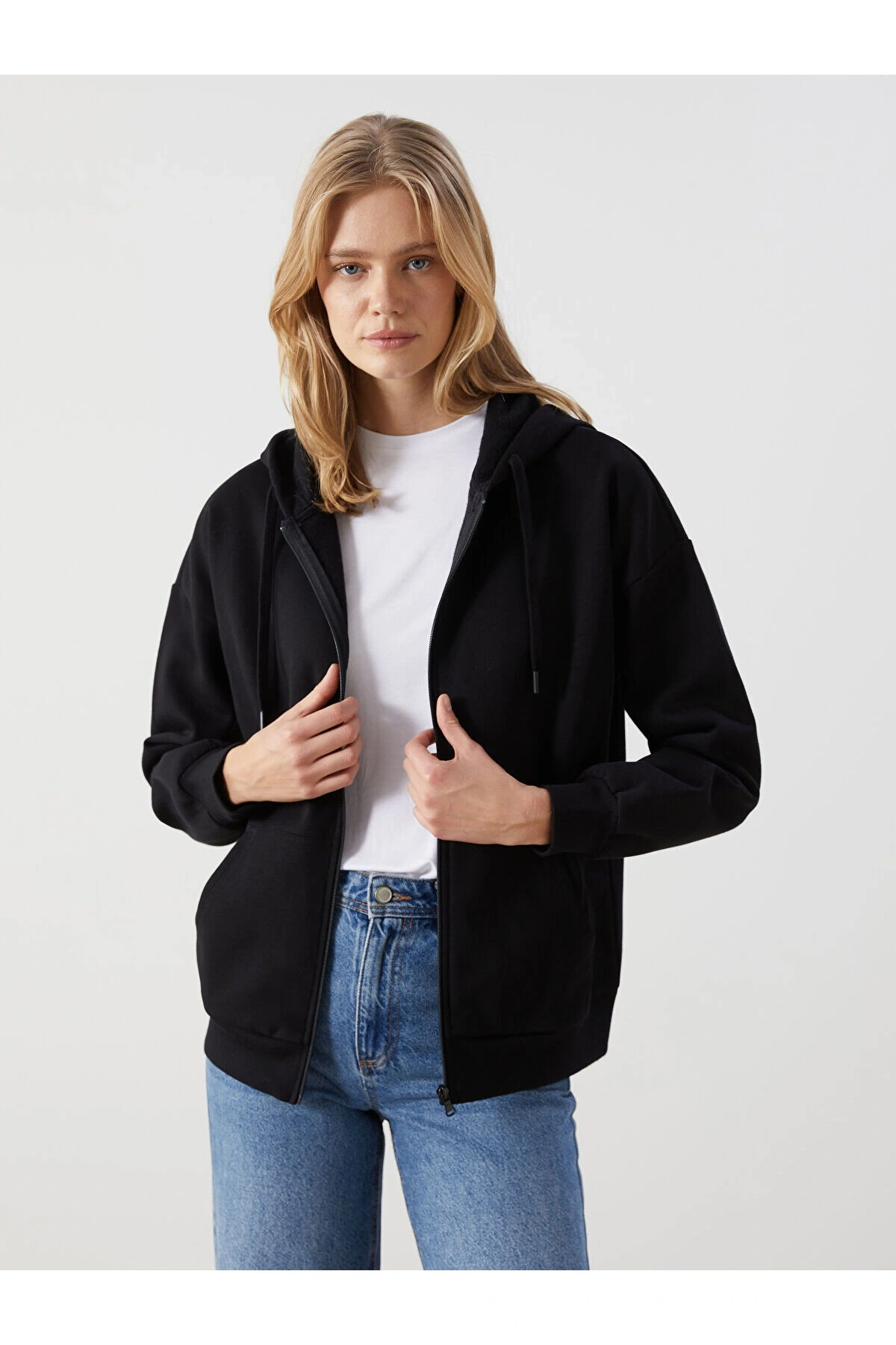 LCW Modest Siyah Kapüşonlu Oversize Kadın Fermuarlı Sweat