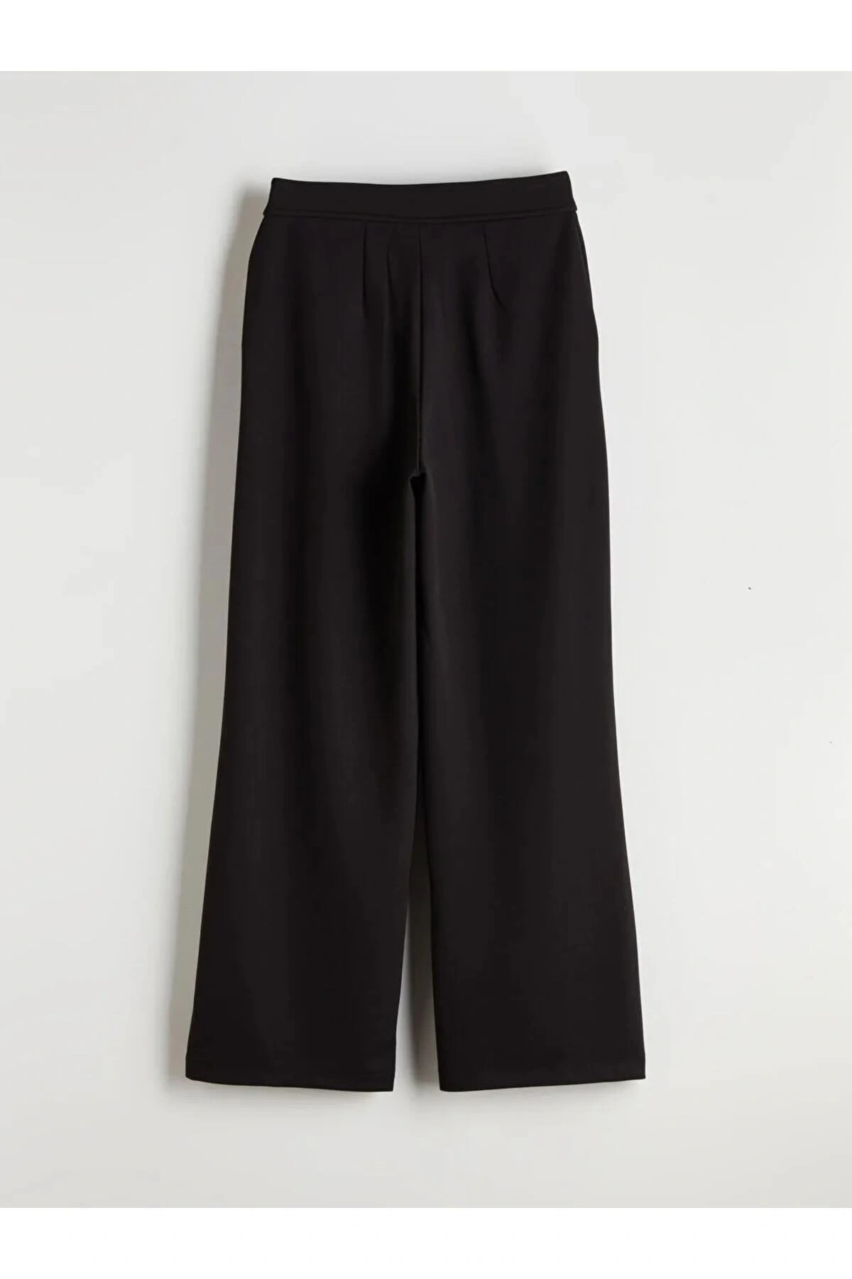 LCW Modest Siyah Loose Fit Pileli Kadın Pantolon