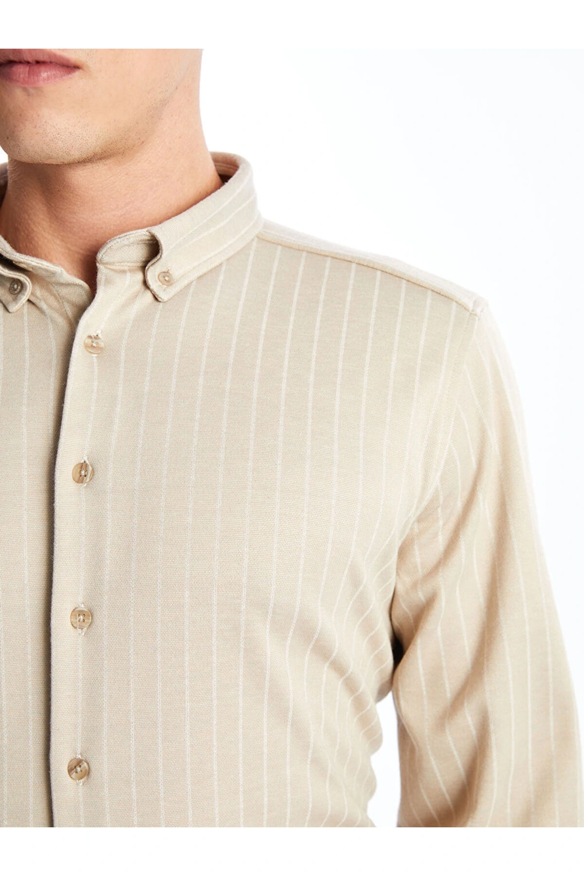 LCW Regular Fit Uzun Kollu Poplin Erkek Gömlek
