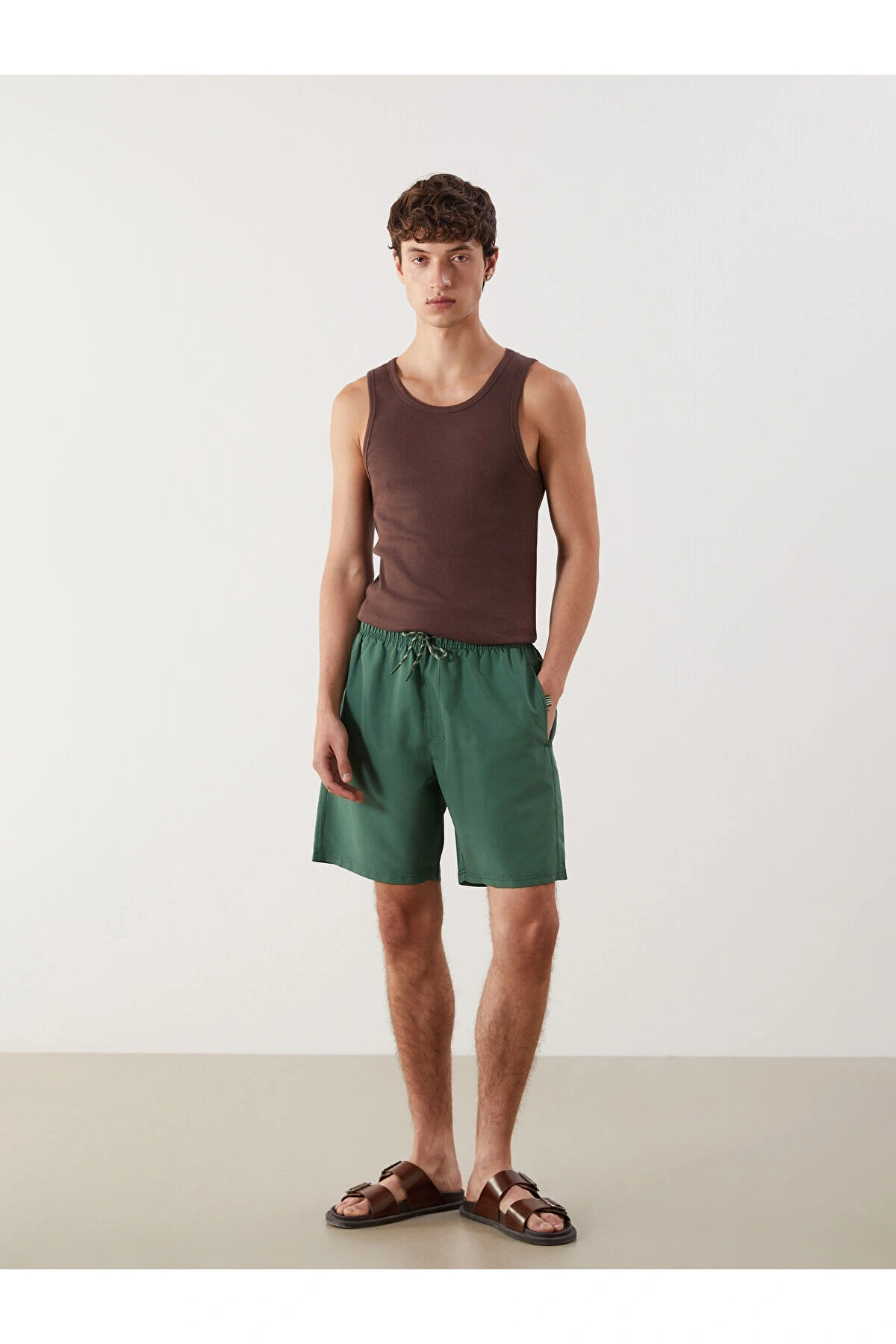 LCW SWIMWEAR Diz Hizası Boy Basic Erkek Deniz Şortu