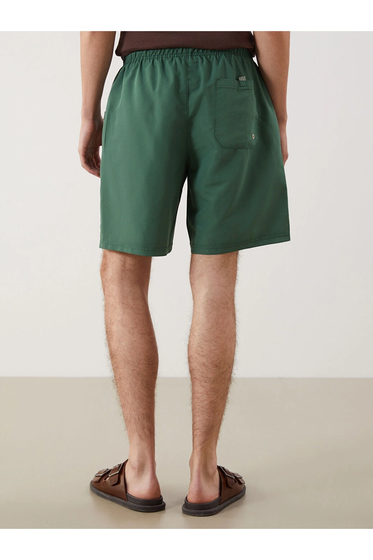 LCW SWIMWEAR Diz Hizası Boy Basic Erkek Deniz Şortu