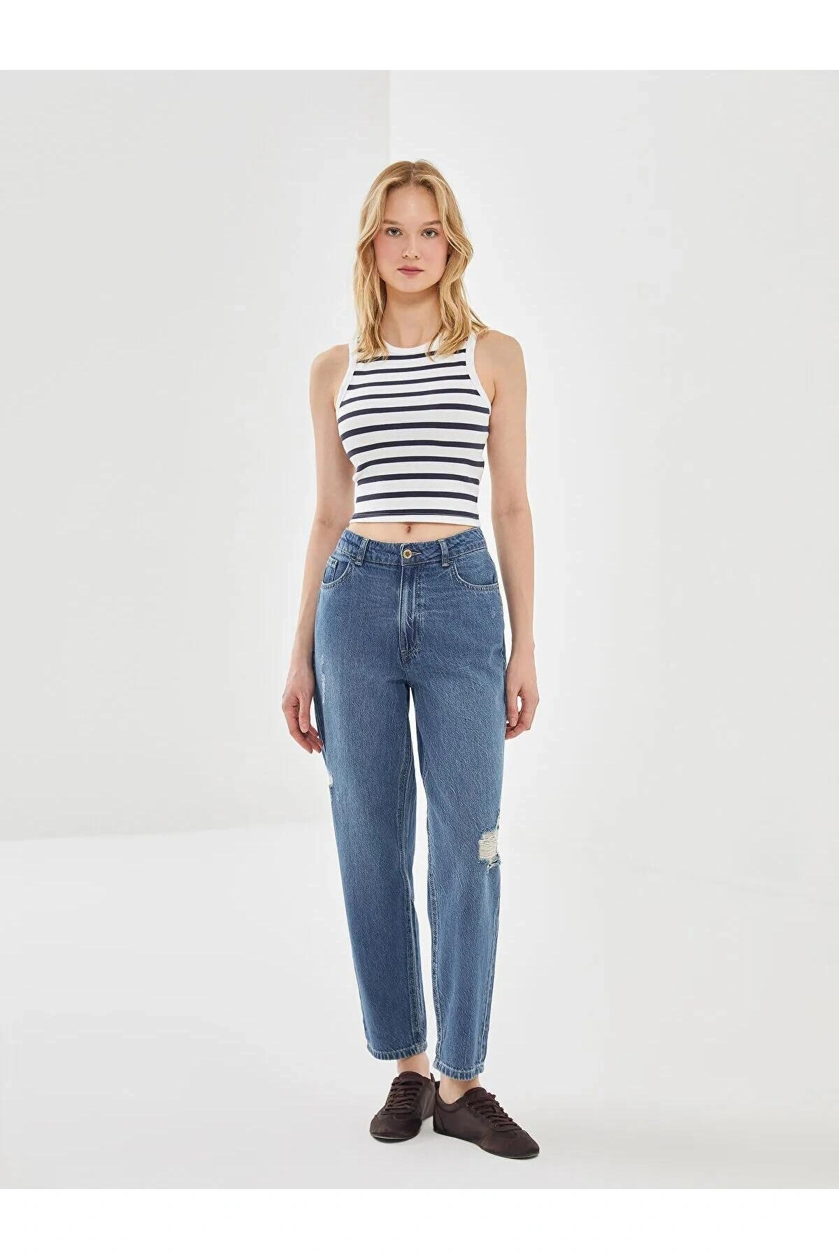 LCW Vision Bisiklet Yaka Çizgili Kadın Crop (S5)