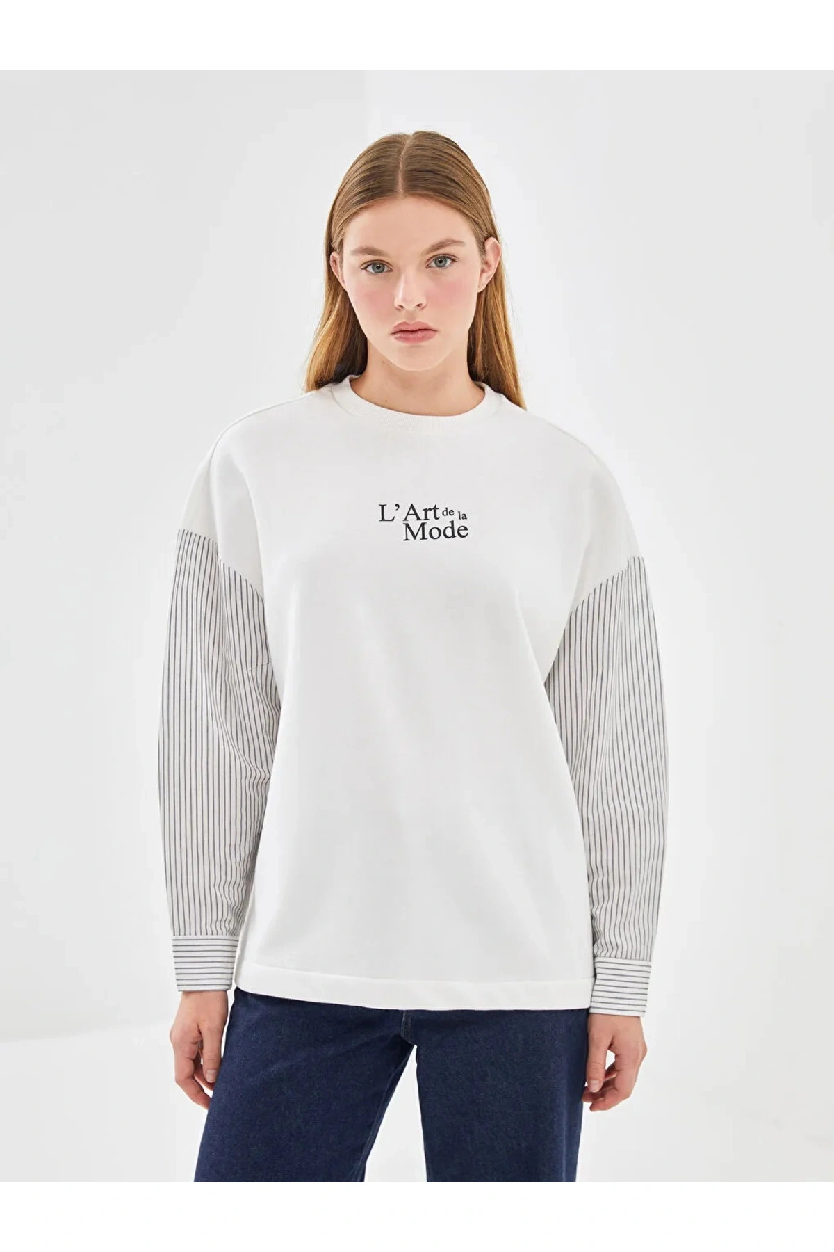 LCW Vision Ekru Bisiklet Yaka Baskılı Oversize Kadın Kalın Sweatshirt