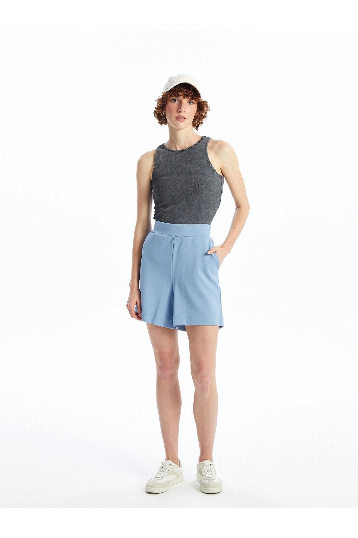 LCW Vision Kadın Beli Lastikli Düz Şort