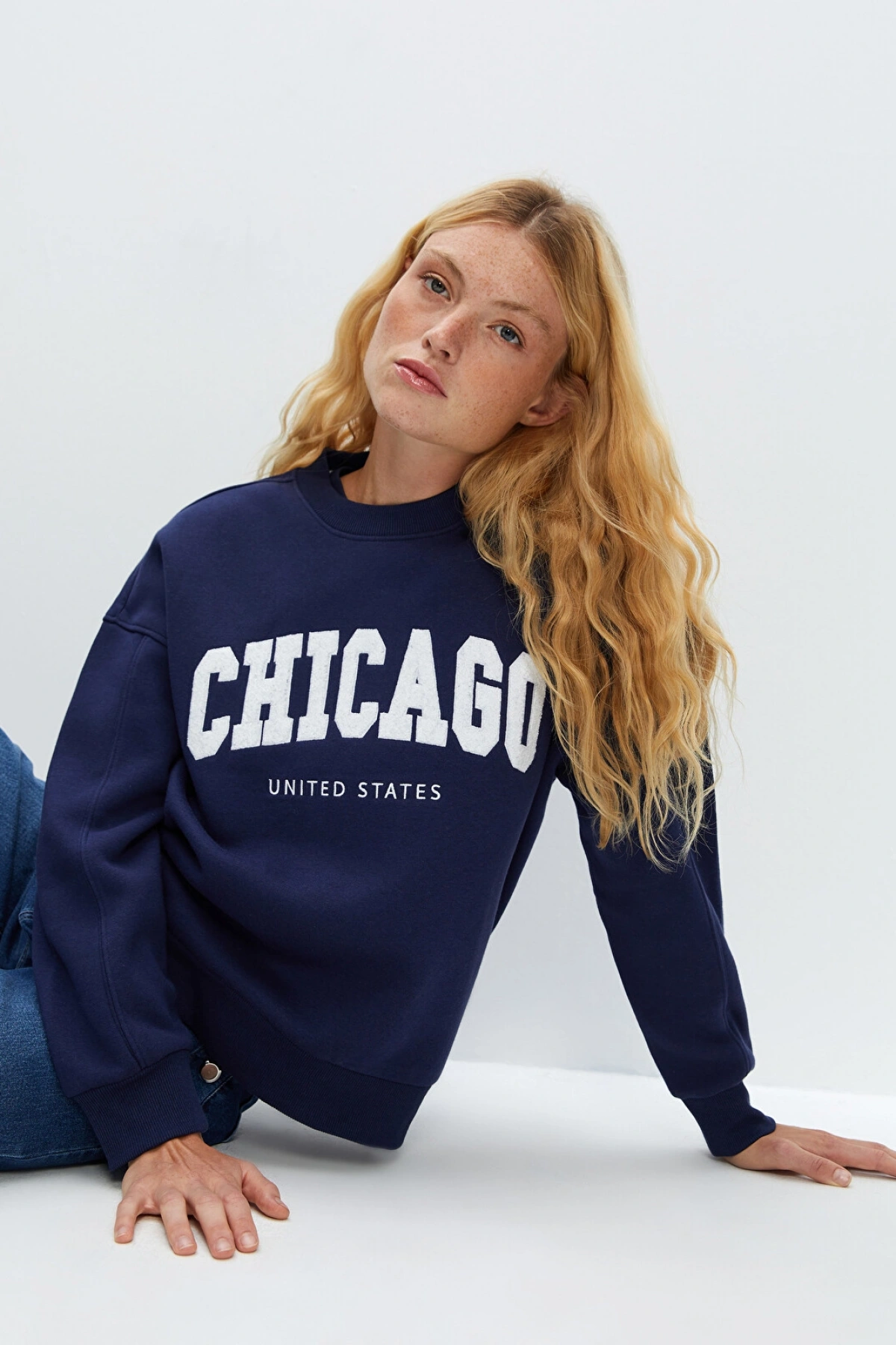 LCW Vision Lacivert Bisiklet Yaka Baskılı Oversize Kadın Kalın Sweatshirt