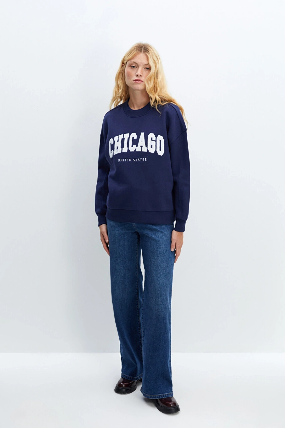 LCW Vision Lacivert Bisiklet Yaka Baskılı Oversize Kadın Kalın Sweatshirt