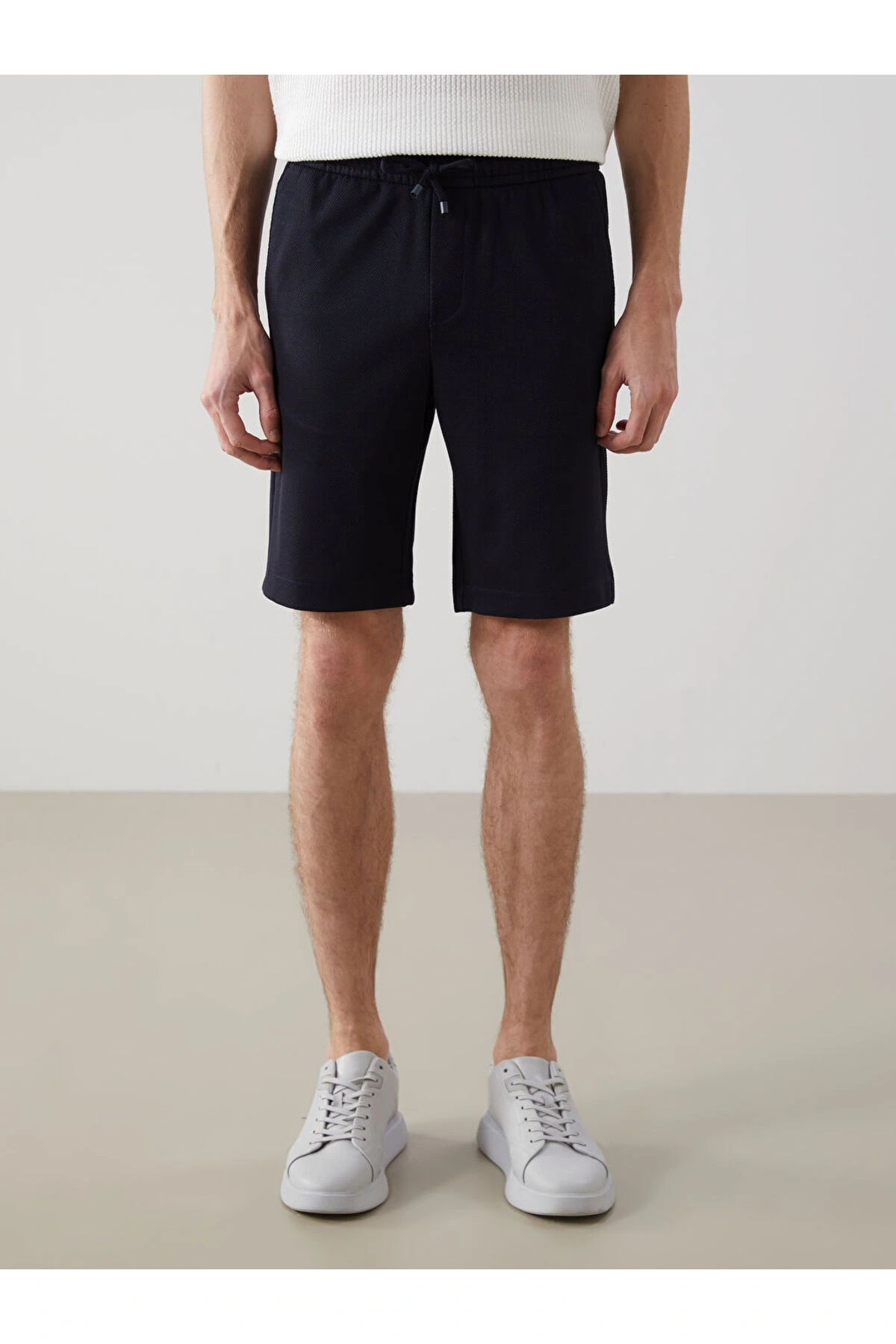 LCW Vision Slim Fit Erkek Şort