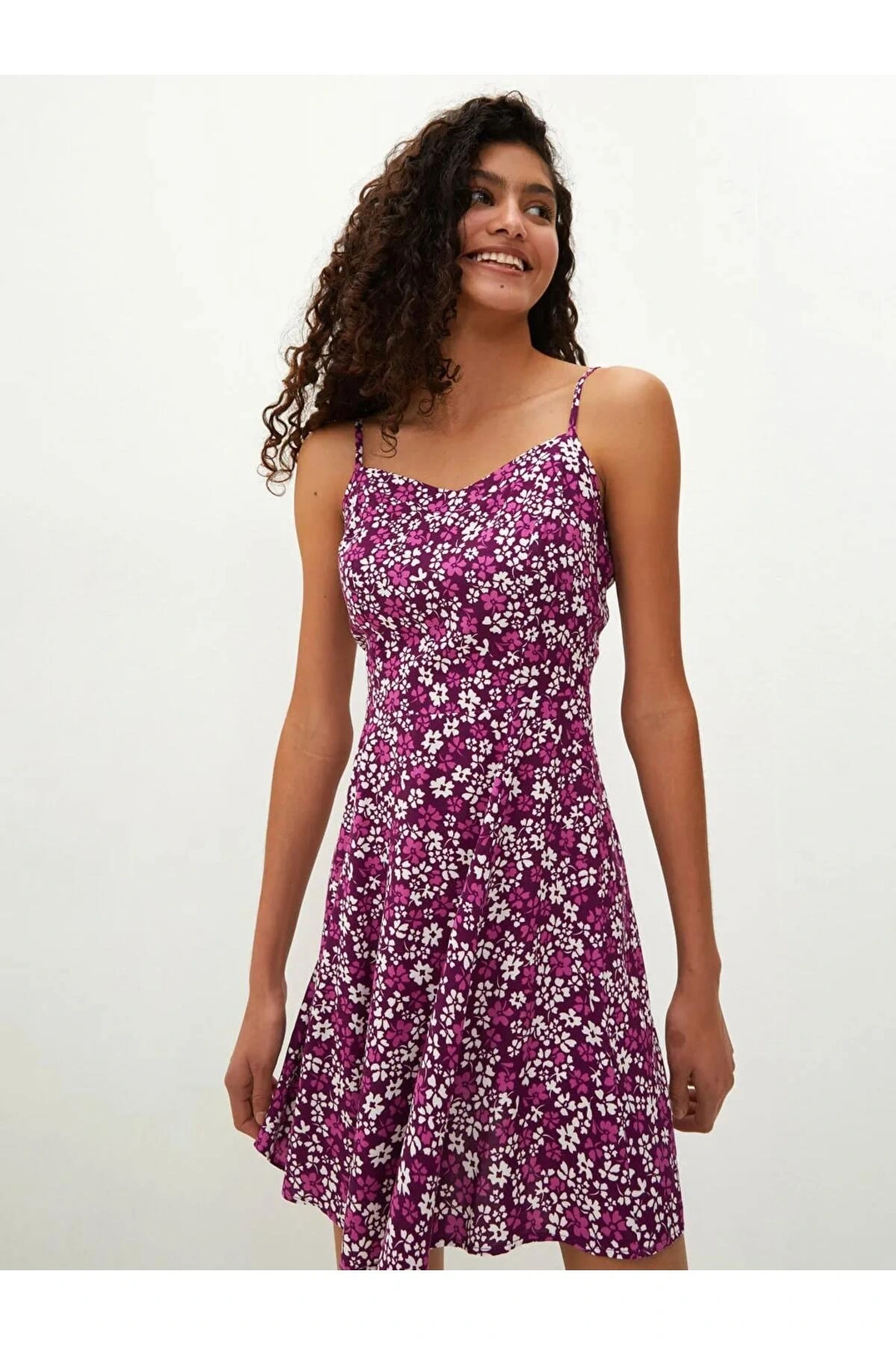 LCW VisionMor Askılı Desenli Viskon Kadın Elbise