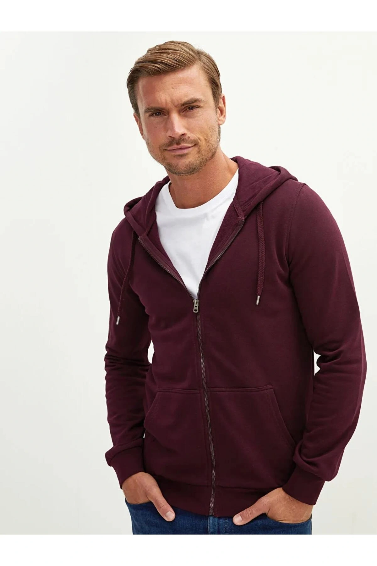 LCWAIKIKI Basic Bordo Kapüşonlu Uzun Kollu Erkek Fermuarlı Sweatshirt