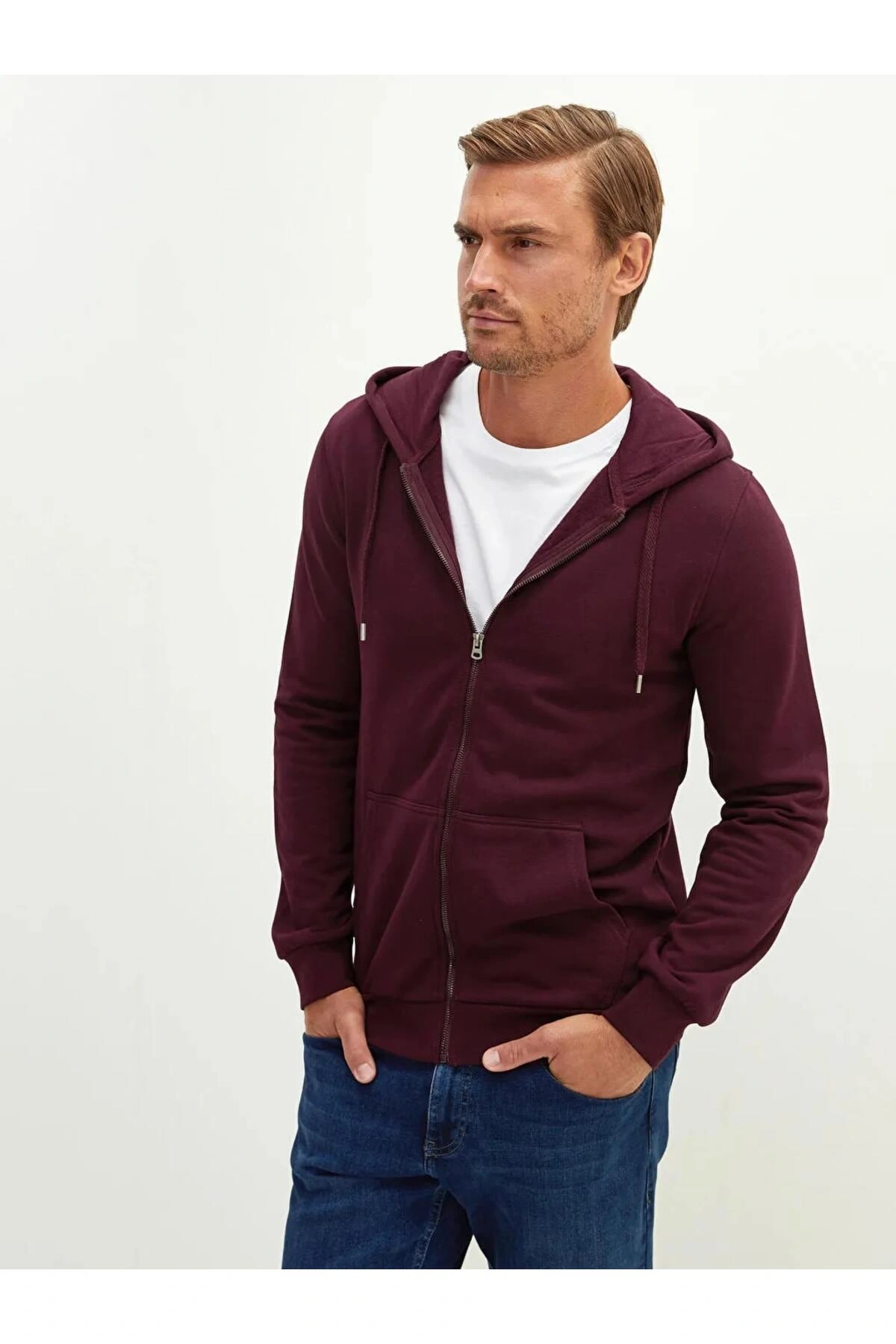 LCWAIKIKI Basic Bordo Kapüşonlu Uzun Kollu Erkek Fermuarlı Sweatshirt