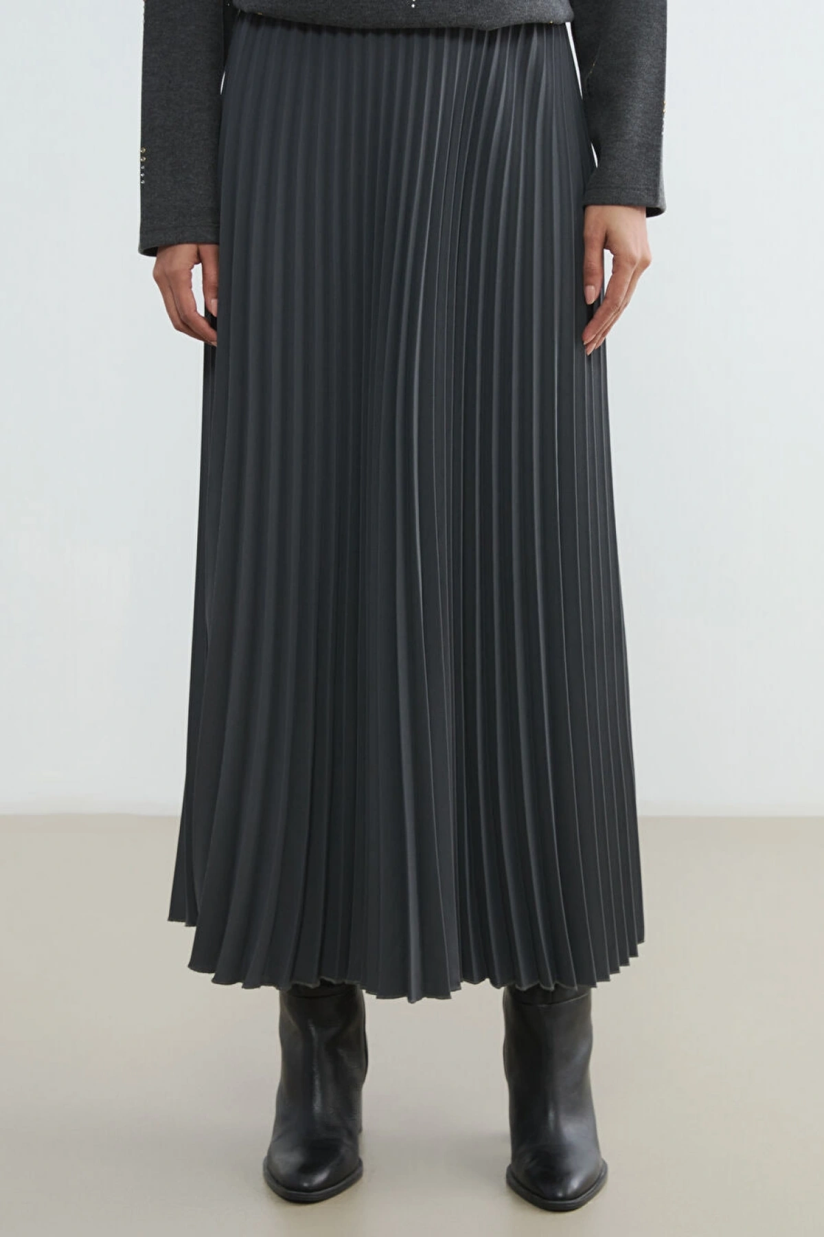 LCWAIKIKI Classic Antrasit Beli Lastikli Pileli Etek