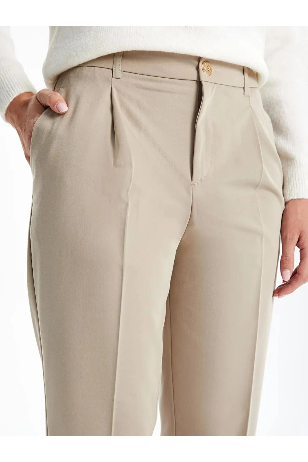 LCWAIKIKI Classic Bej Loose Fit Kadın Pantolon