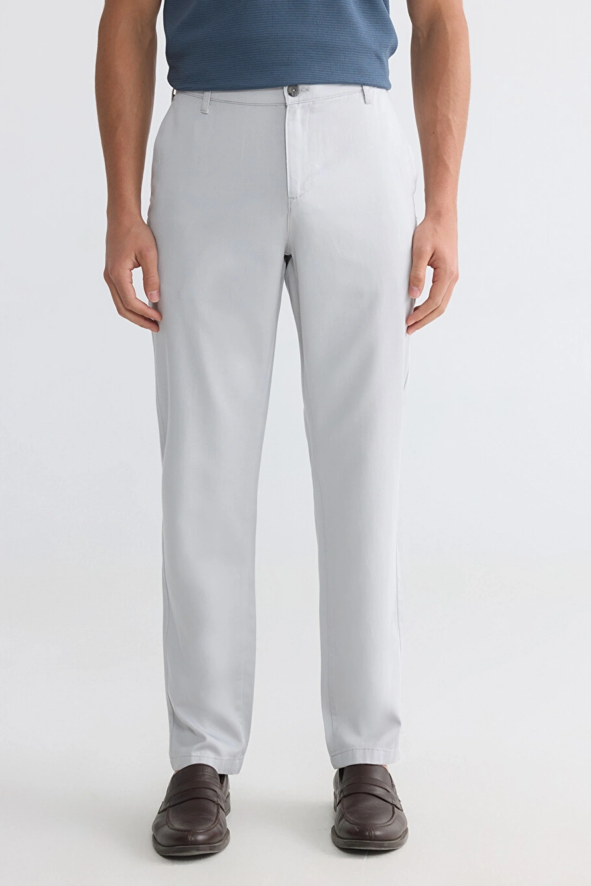 LCWAIKIKI Classic Gri Regular Fit Erkek Chino Pantolon