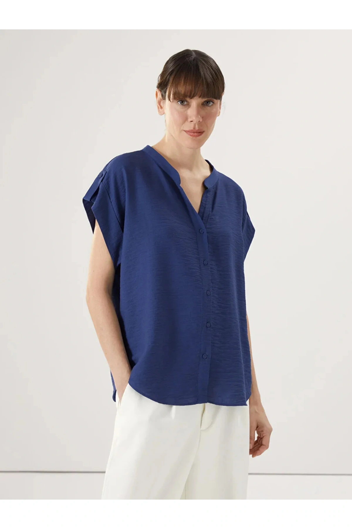 LCWAIKIKI Classic Kaçık Yaka Oversize Kadın Bluz