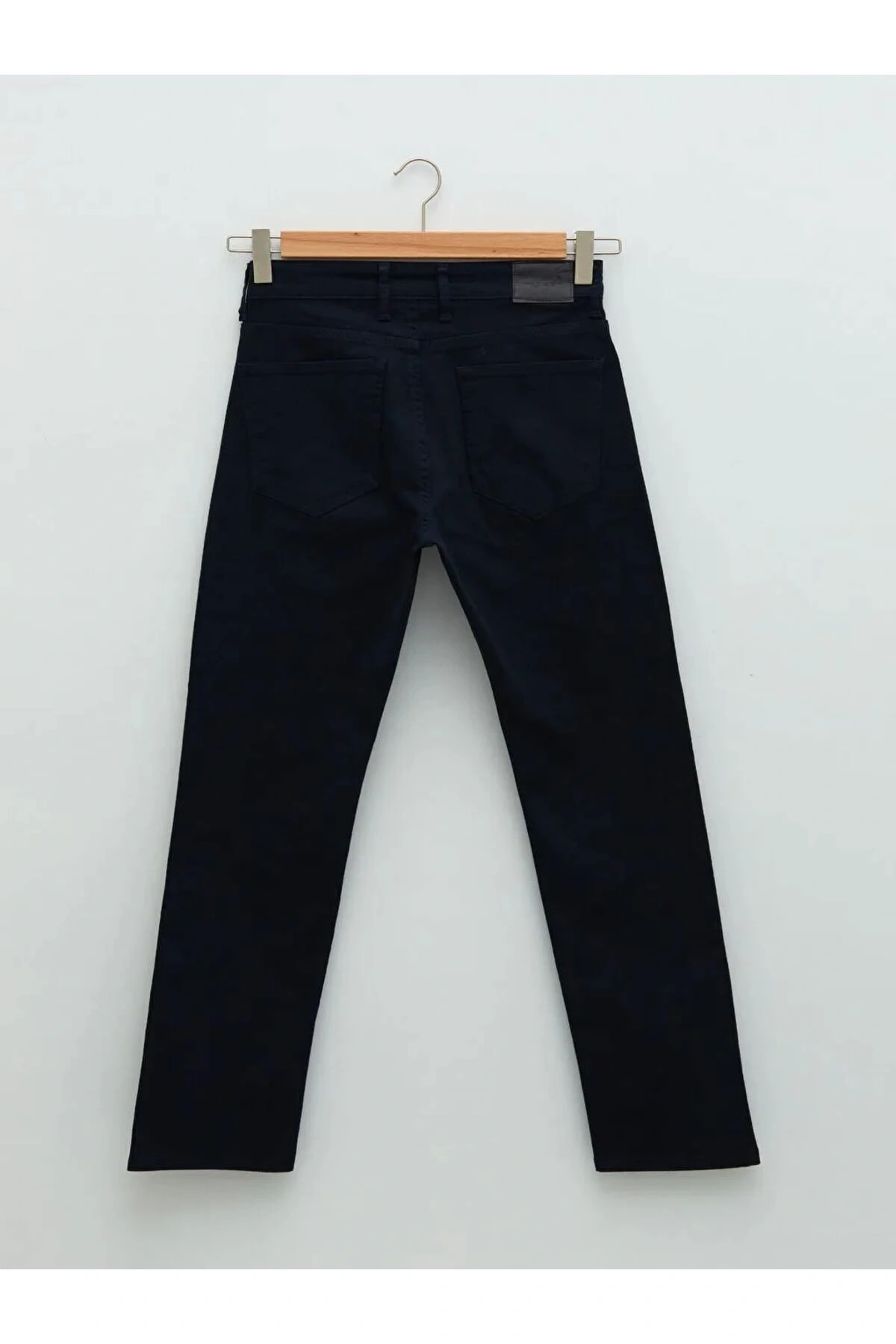 LCWAIKIKI Classic Lacivert Standart Kalıp Gabardin Erkek Chino Pantolon