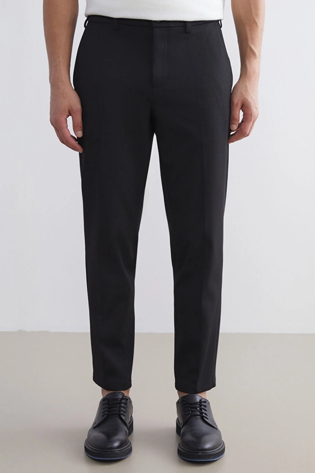 LCWAIKIKI Classic Siyah Dar Kalıp Erkek Chino Pantolon