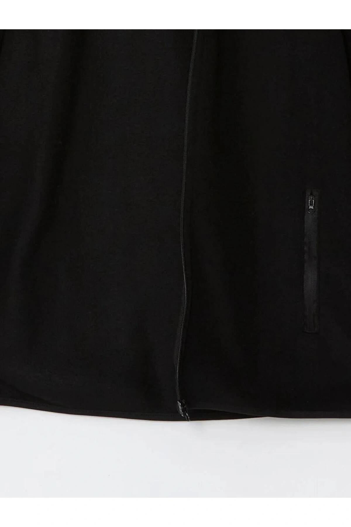 LCWAIKIKI ClassicSiyah Kapüşonlu Uzun Kollu Erkek Fermuarlı Sweatshirt