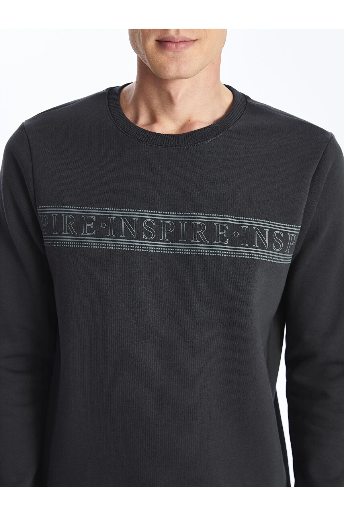 Lcwk Bisiklet Yaka Uzun Kollu Baskılı Erkek Kalın Sweatshirt