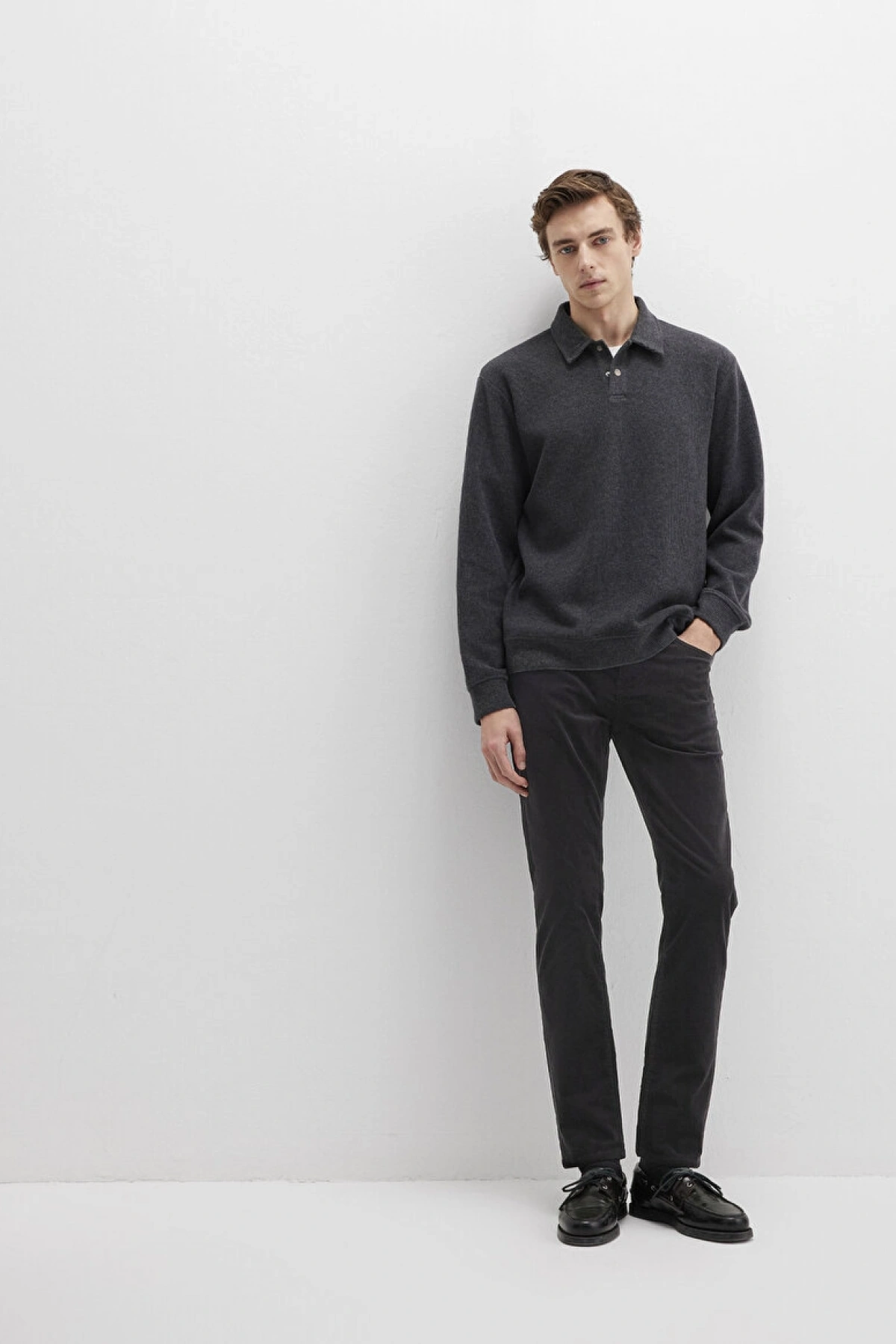 Marcus Siyah Kadife Pantolon