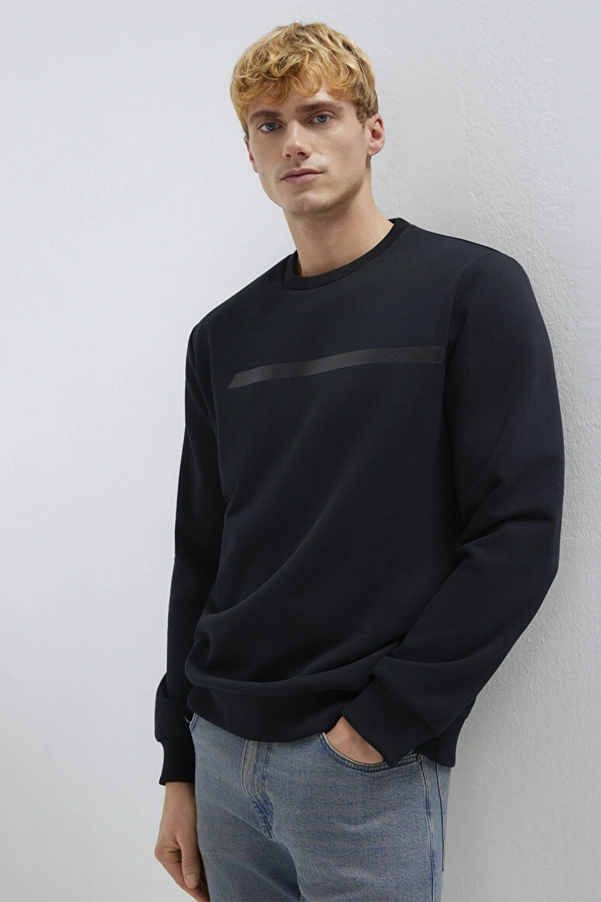 Mavi Black Bisiklet Yaka Siyah Sweatshirt