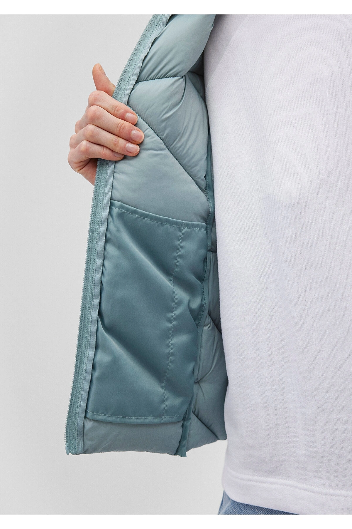 Mavi Dik Yaka Şişme Mont