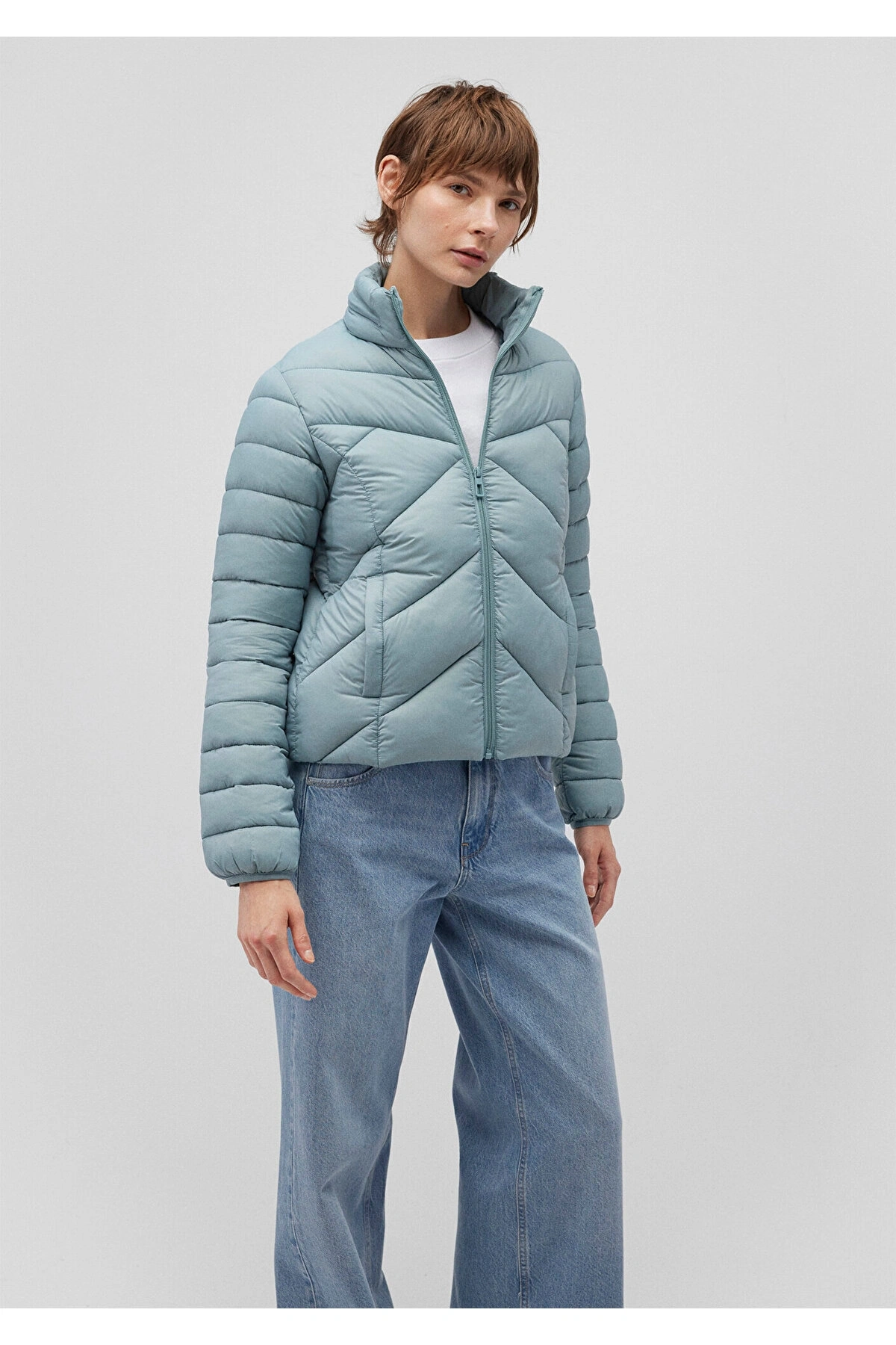 Mavi Dik Yaka Şişme Mont