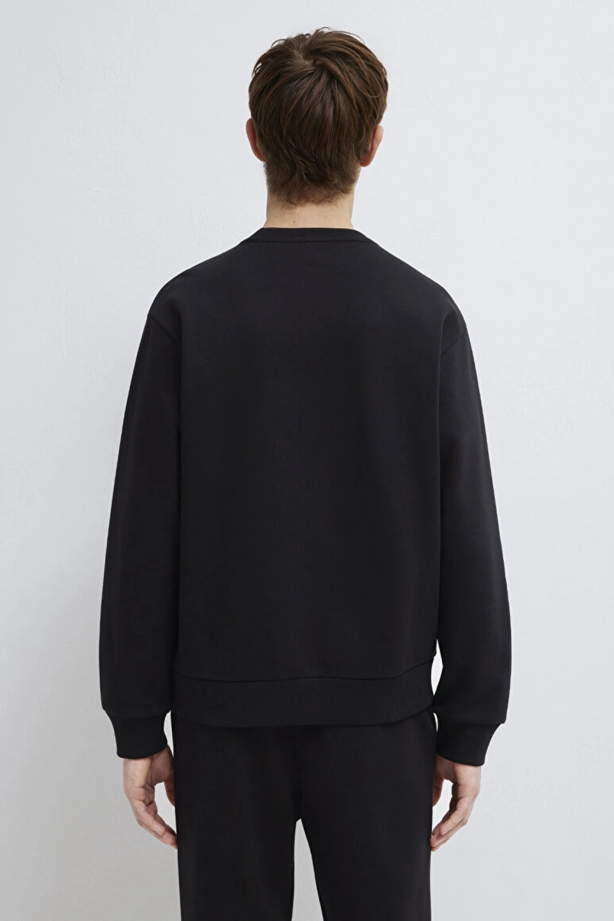 Mavi Logo Baskılı Siyah Sweatshirt
