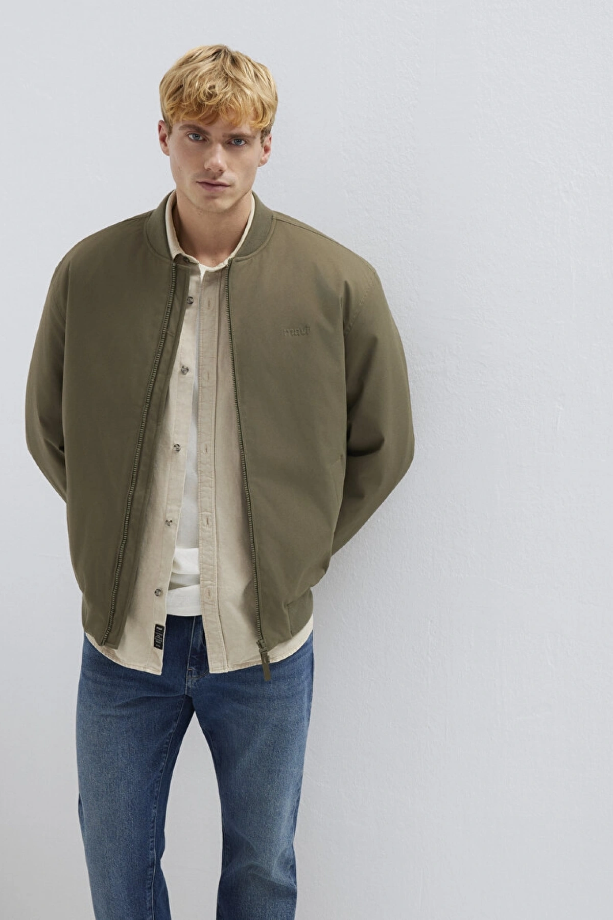 Mavi Nakışlı Yeşil Ceket