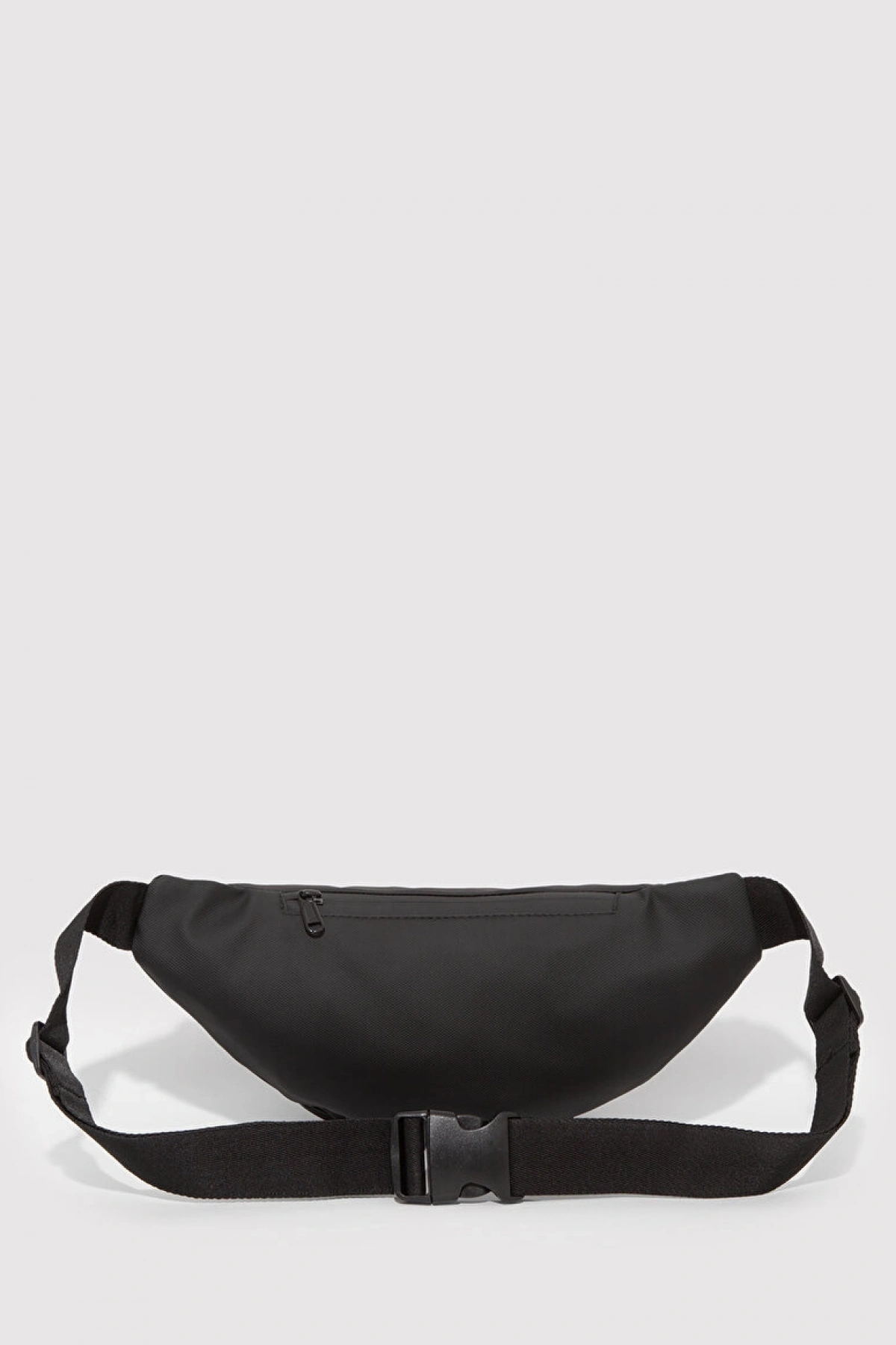 Mavi Pro Detaylı Siyah Bel Çantası