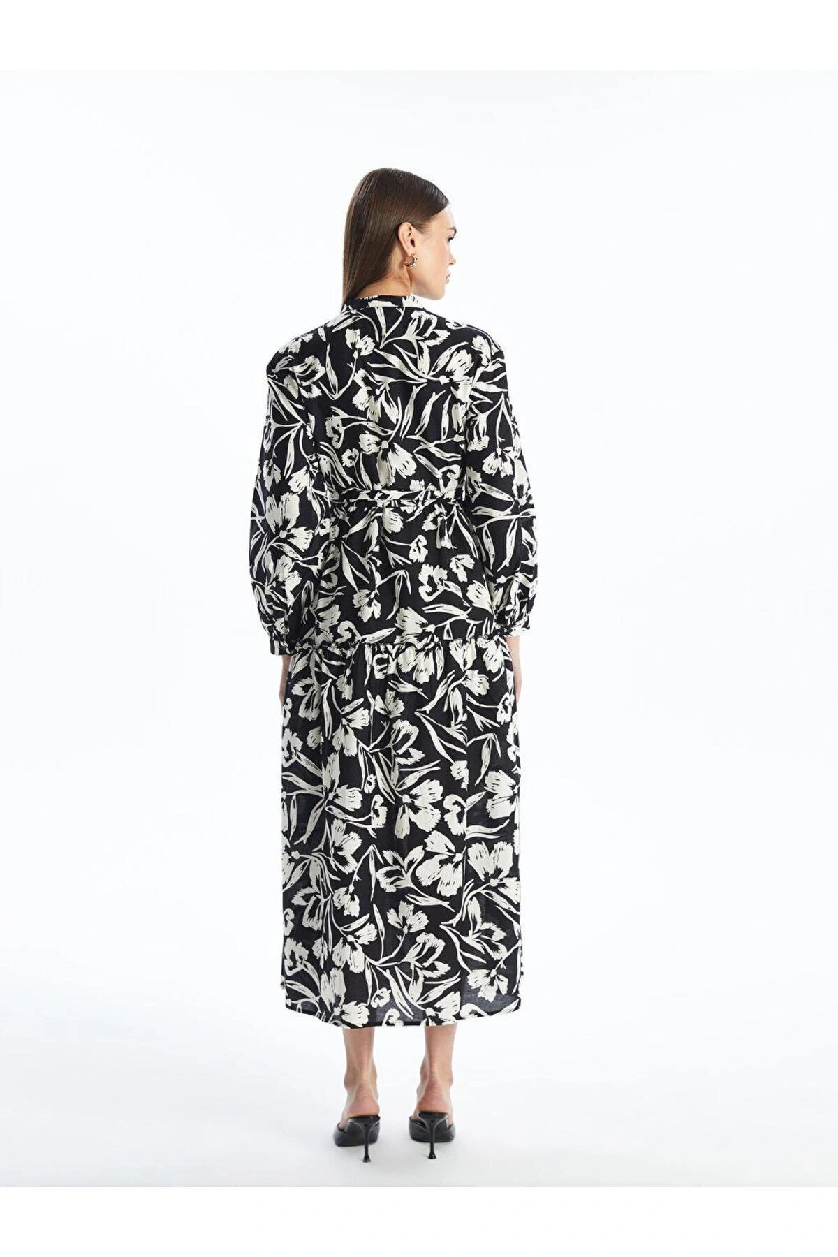 Modest Siyah Hakim Yaka Çiçekli Kadın Elbise