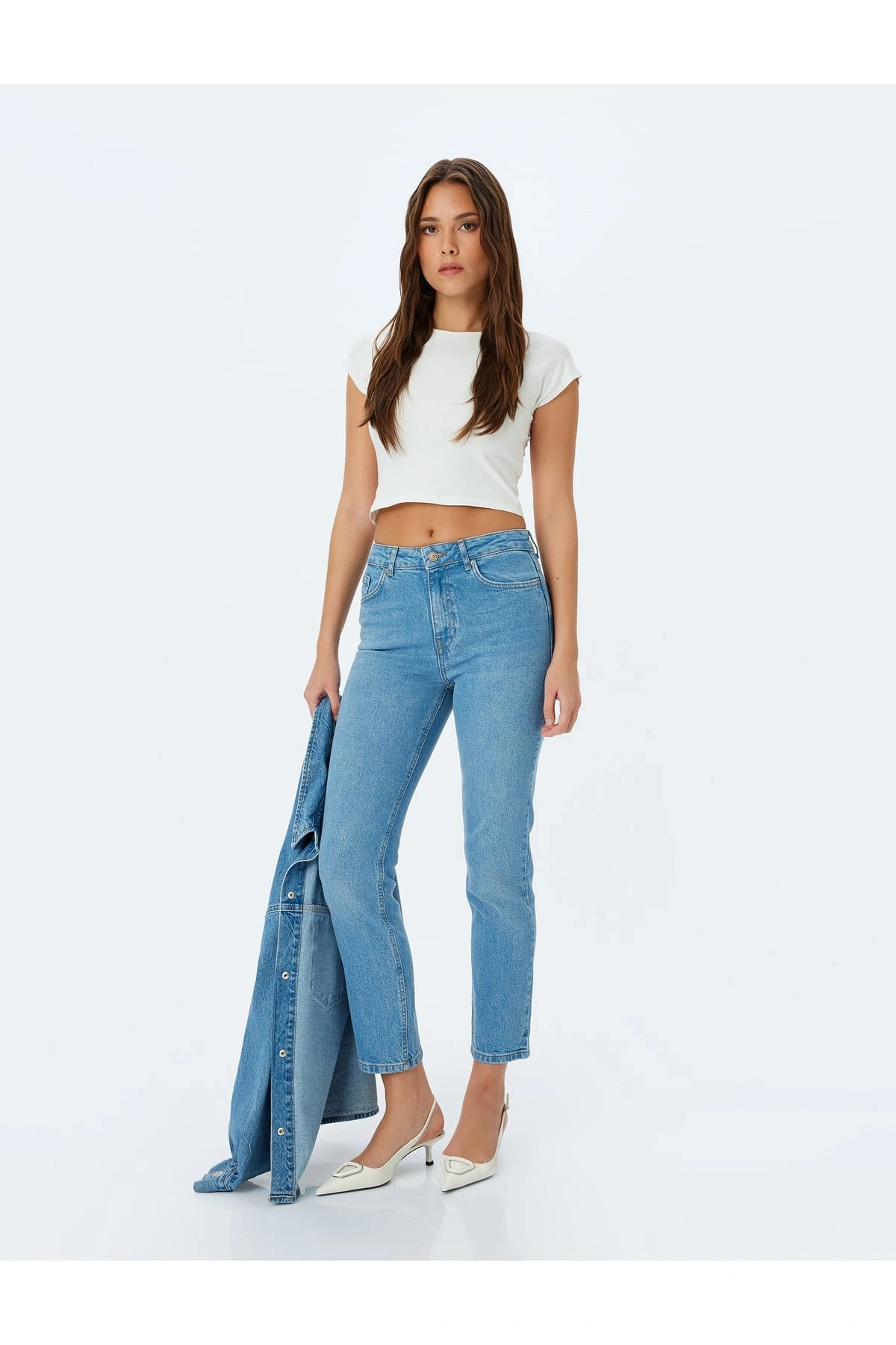 Normal Bel Slim Fit Düz Paça Cepli Düğmeli Kot Pantolon - Slim Straight Fit Jean