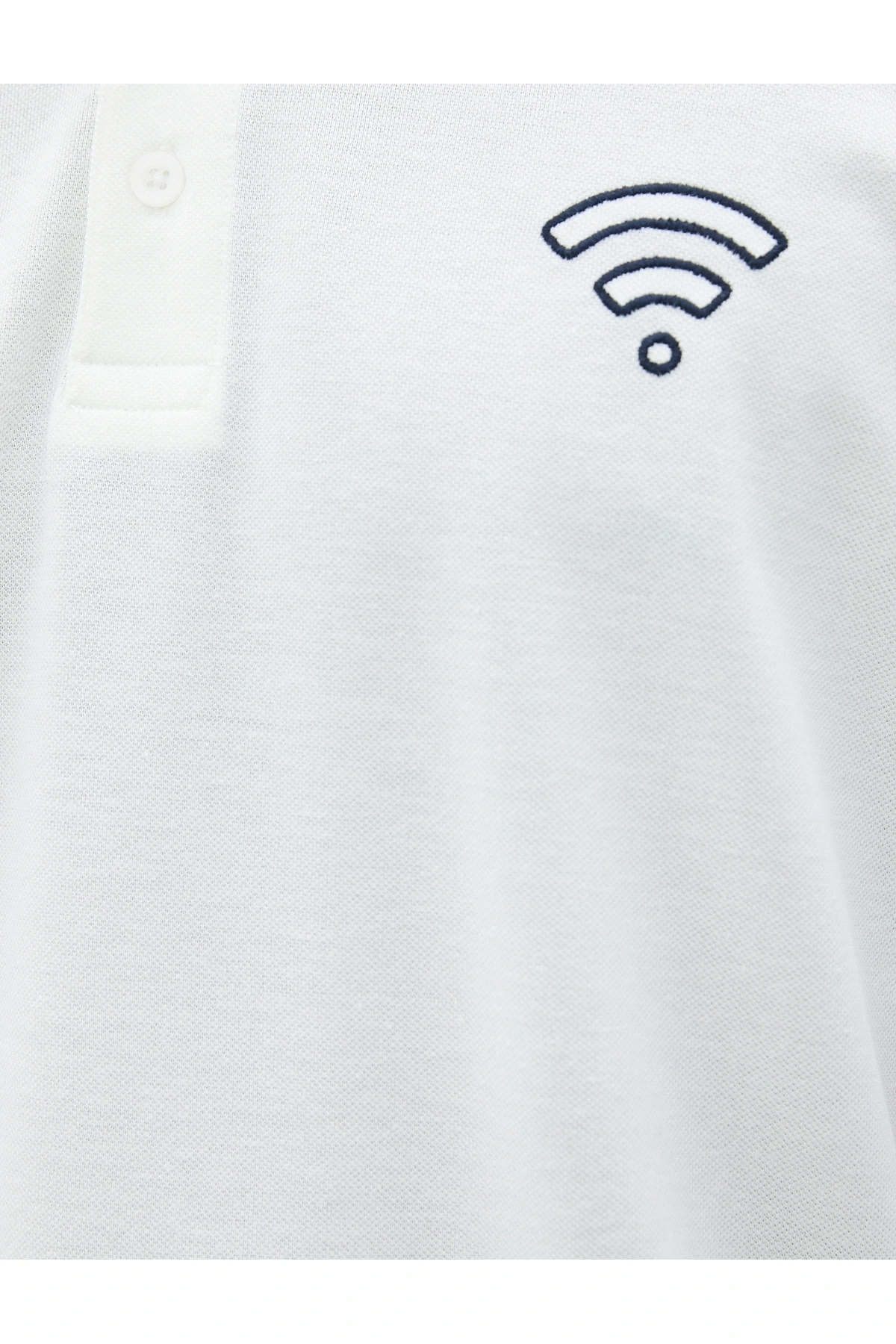 Polo Yaka Tişört Baskılı Kısa Kollu Düğmeli Biyeli