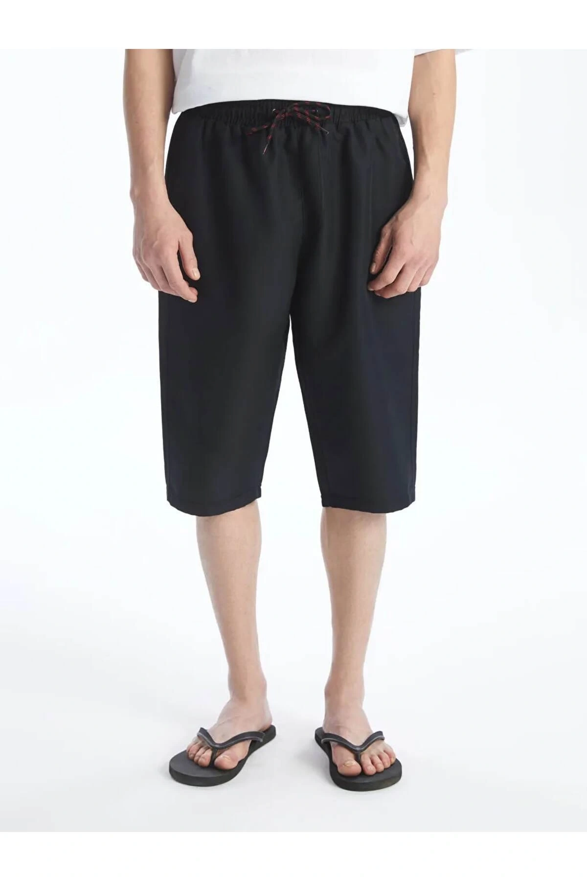 Siyah Diz Altı Boy Erkek Deniz Şortu