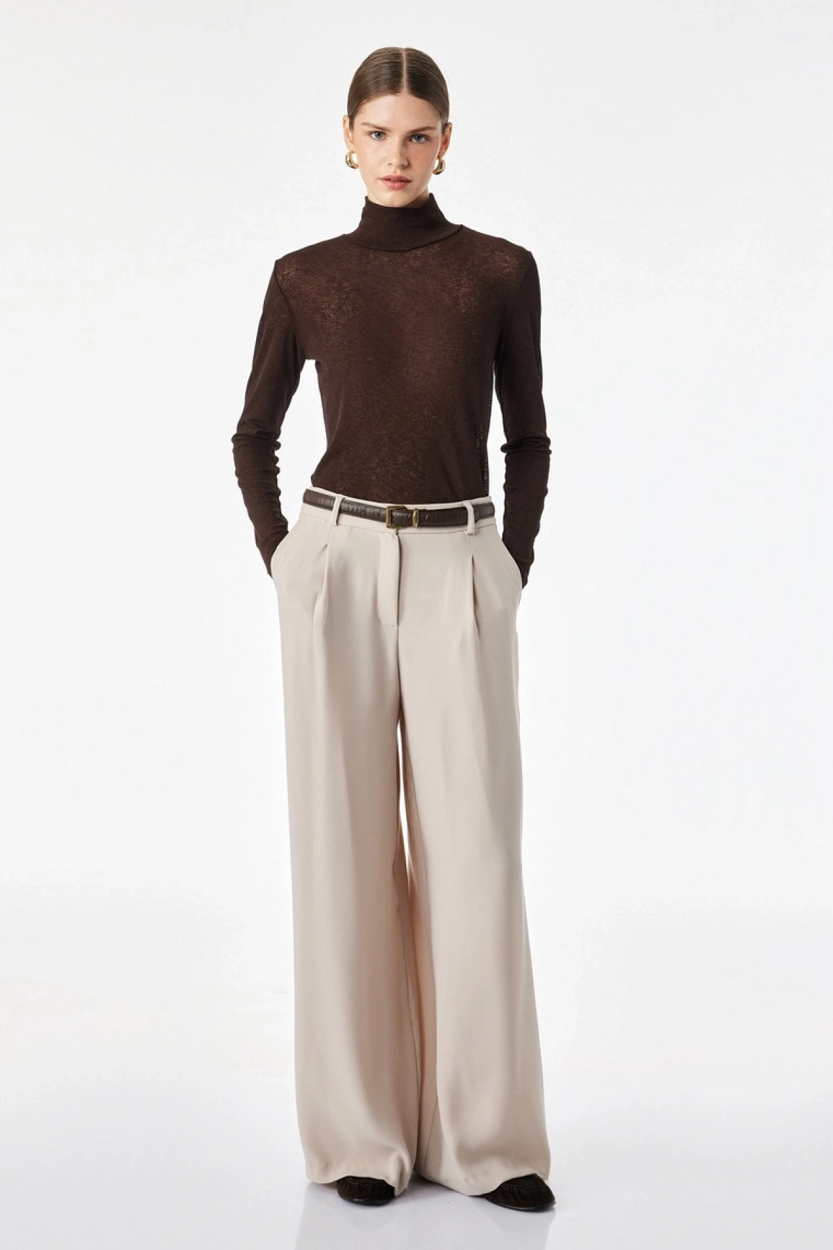 Slim Fit Dik Yaka Uzun Kollu Tişört