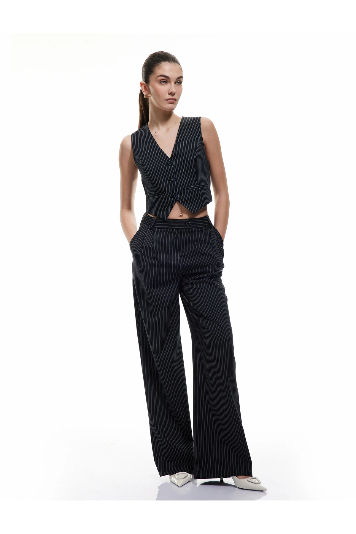 Slim Fit V Yaka Kolsuz Düğmeli Takım Yeleği
