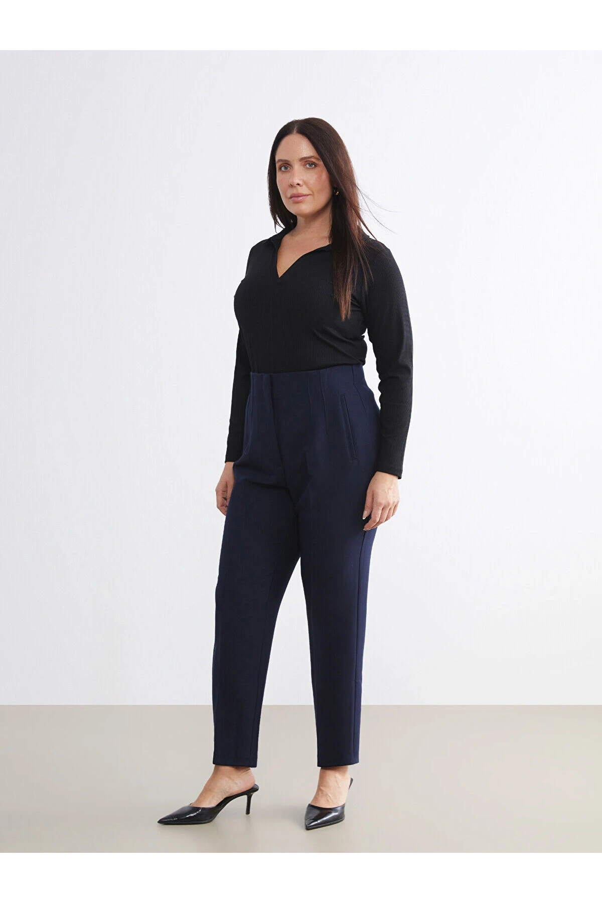 Standart Fit Kadın Cigarette Pantolon