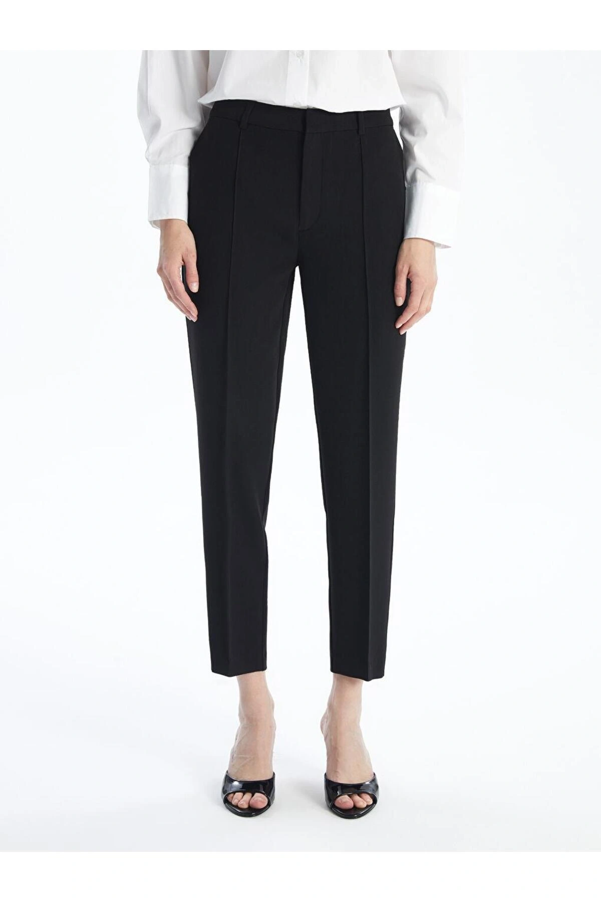 Standart Fit Kadın Pantolon