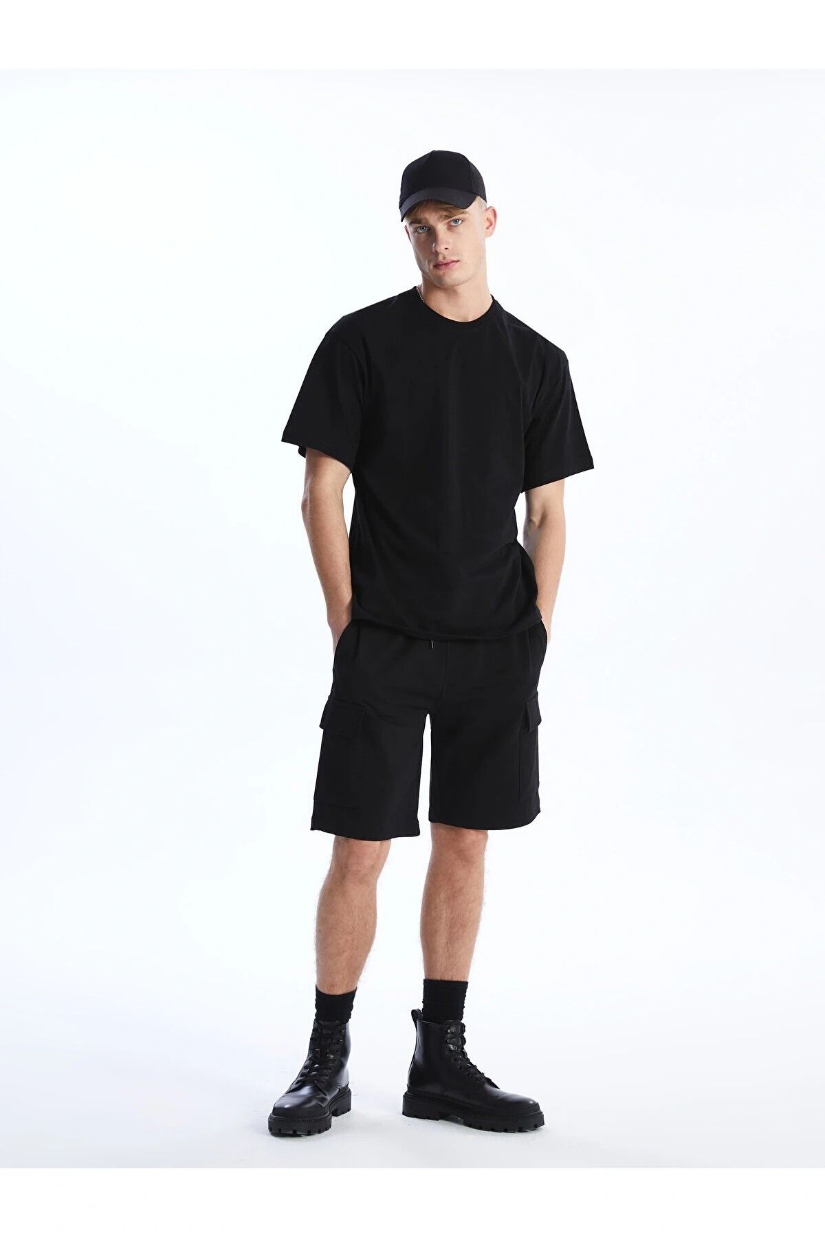 Standart Kalıp Erkek Bermuda Şort