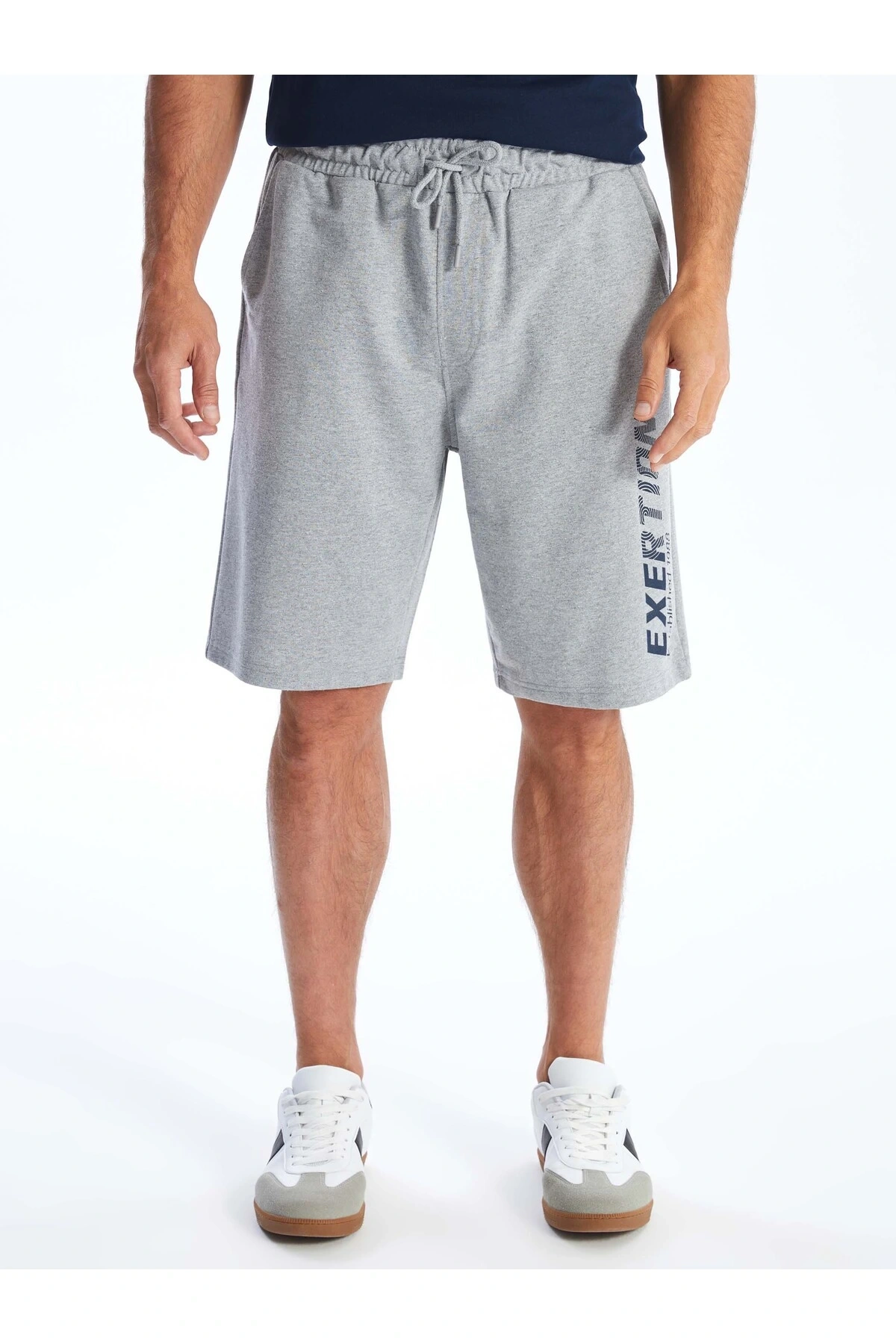 LCWAIKIKI Classic Standart Kalıp Erkek Şort