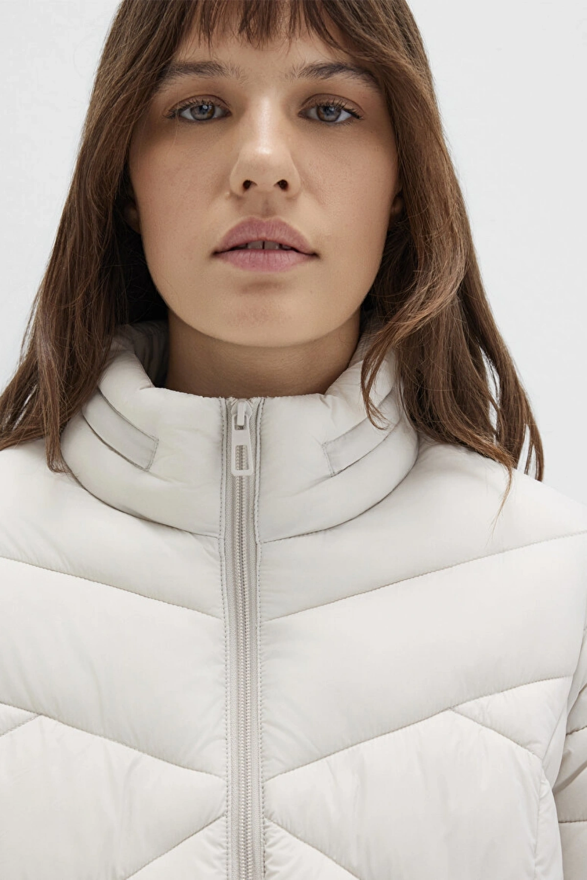 Su İtici Dik Yaka Ekru Şişme Mont