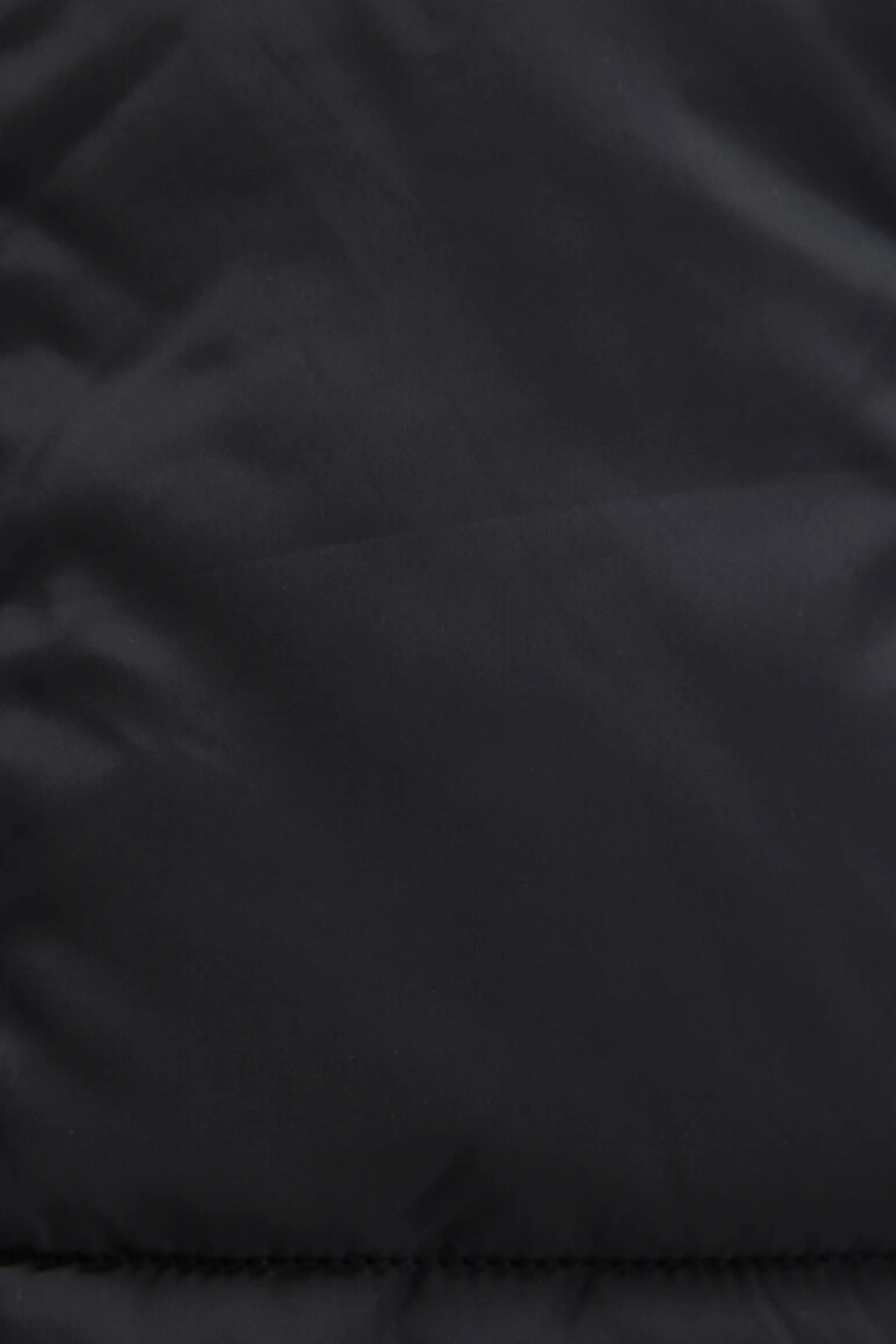 Su İtici Kapüşonlu Siyah Şişme Mont