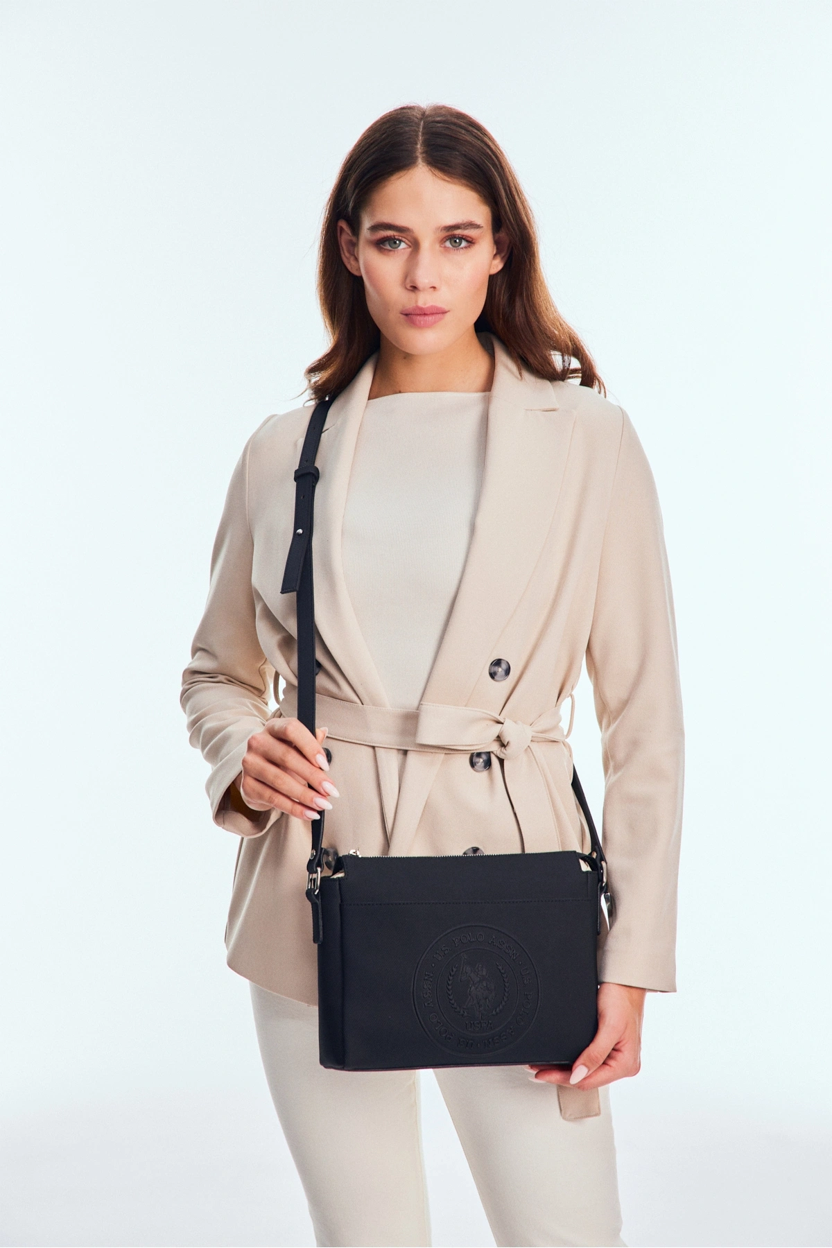 U.S. Polo Assn. Sıyah Kadın Postacı Çantası