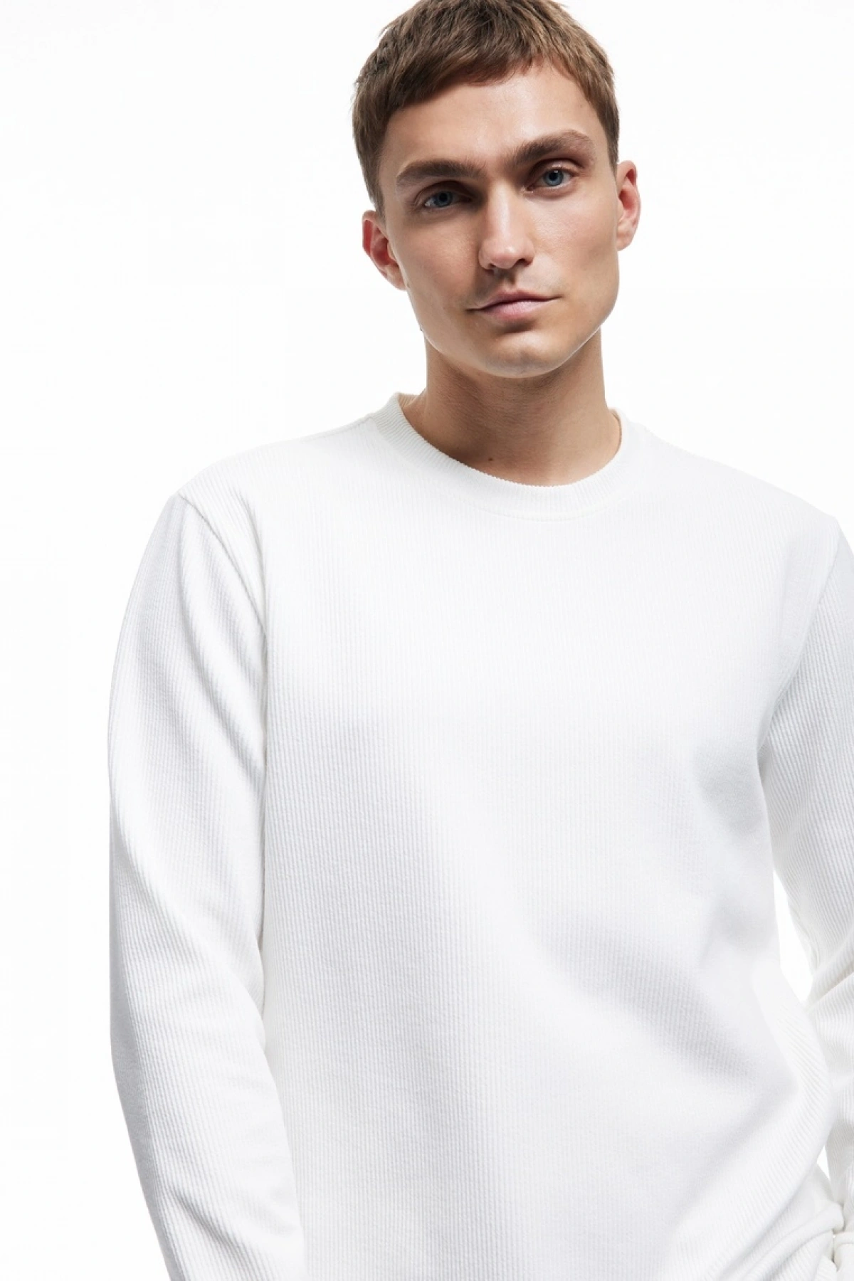 Uzun Kollu Bisiklet Yaka Basic Sweatshirt