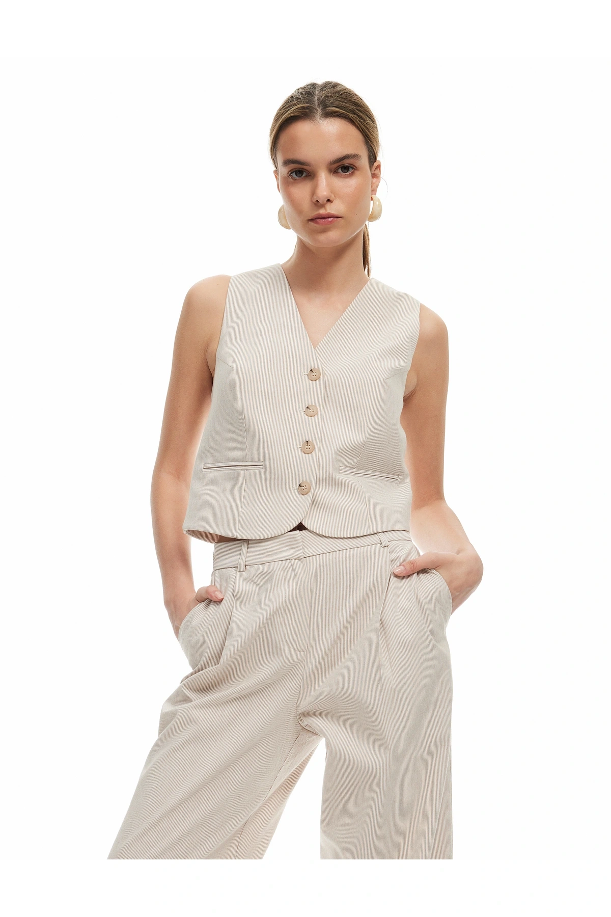 V Yaka Düğmeli Çizgili Blazer Yelek