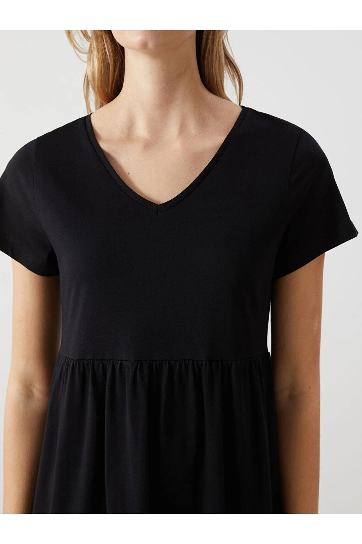 V Yaka Kadın Elbise (S5)