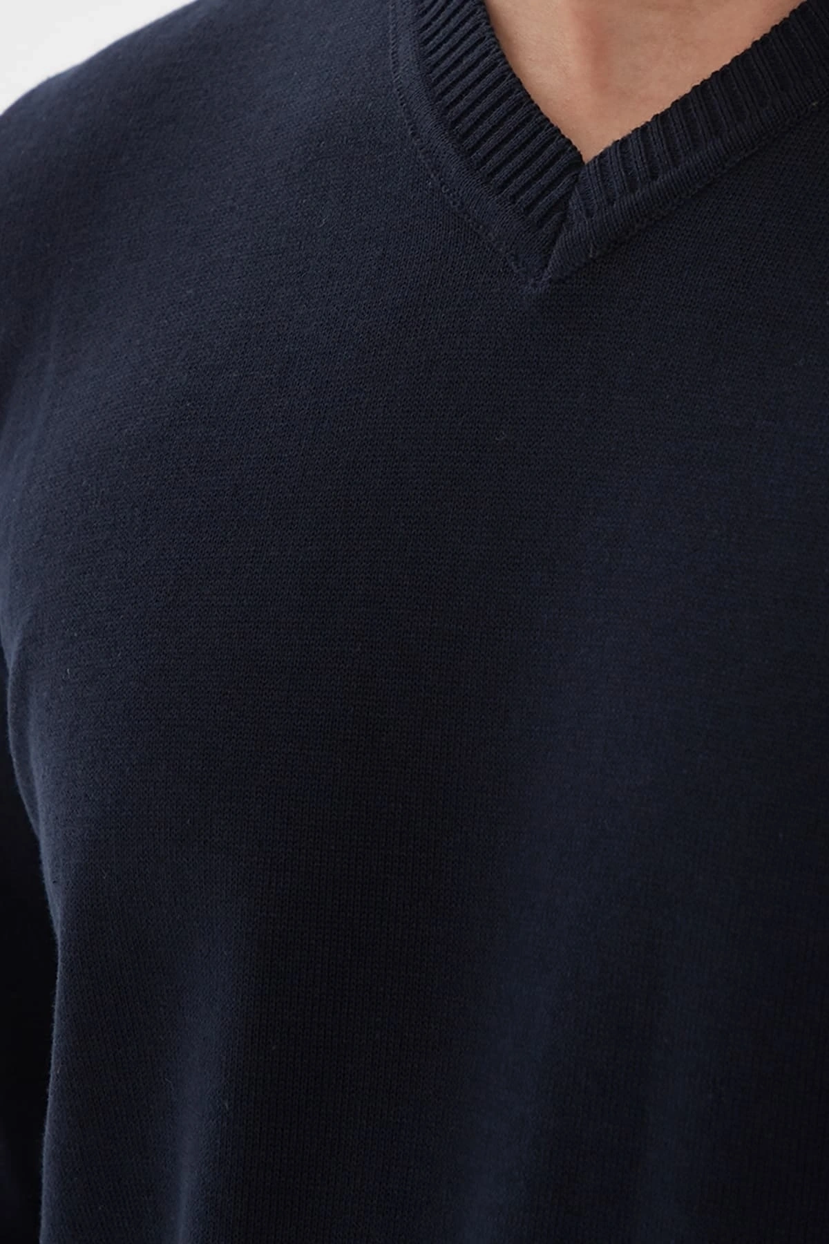 V Yaka Kazak Lacivert / Navy