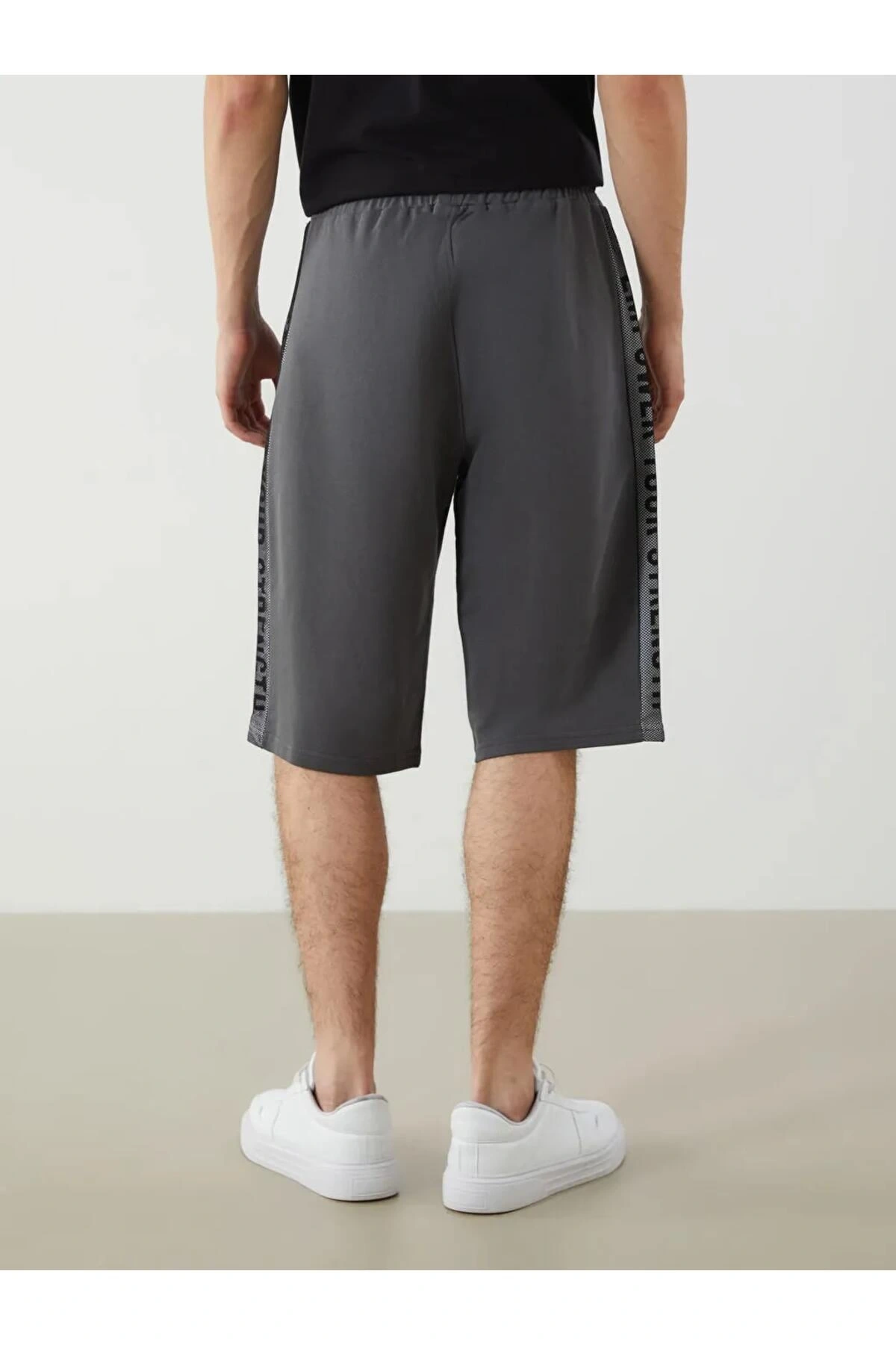 XSIDE Antrasit Rahat Kalıp Erkek Şort