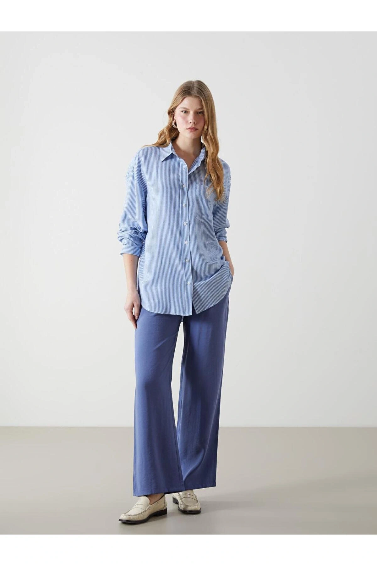 XSIDE Mavi Çizgili Keten Karışımlı Oversize Kadın Gömlek